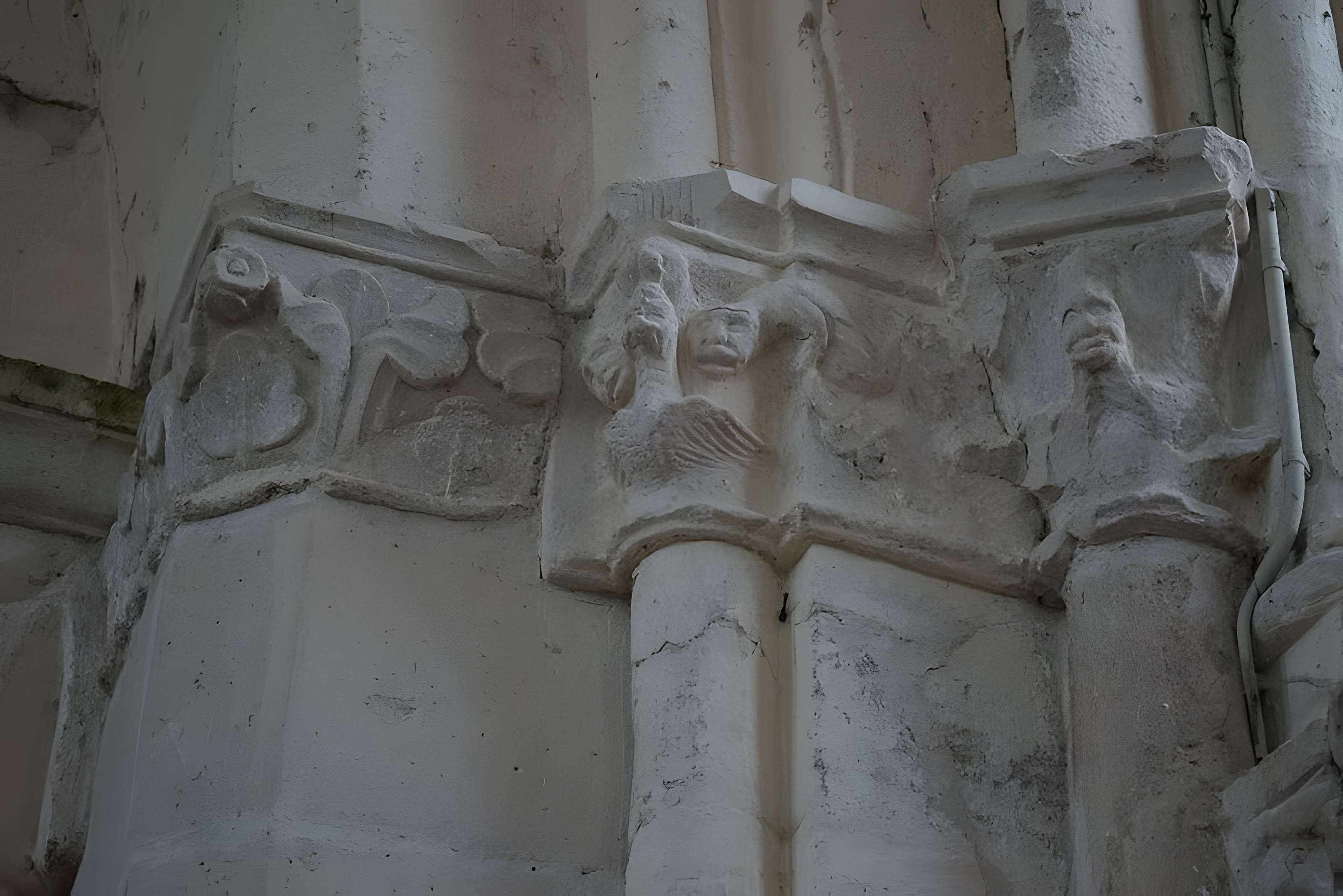 Église Saint-Maur de Courmelois