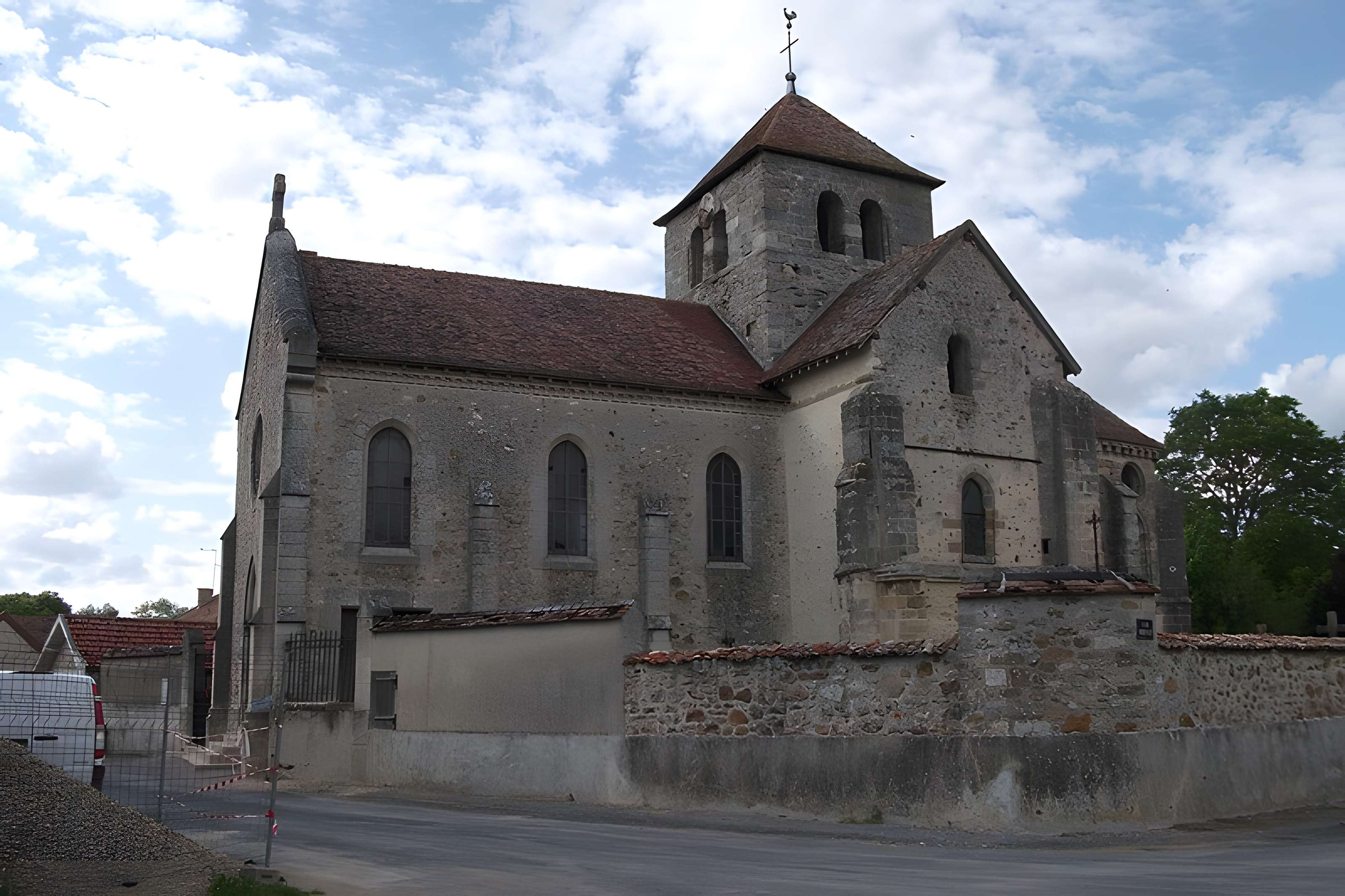 Église Saint-Maur de Courmelois