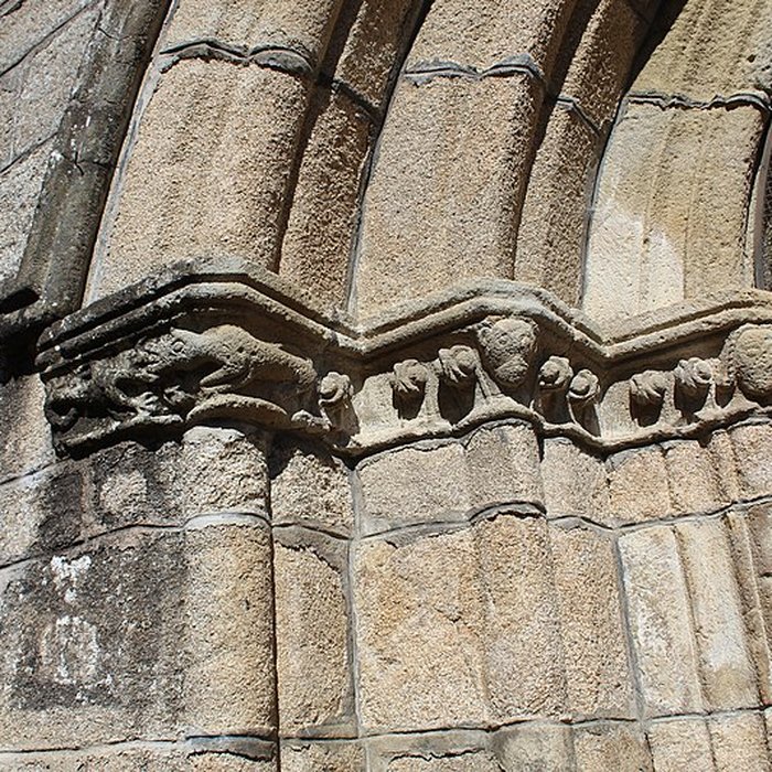 Photo de Église Saint-Maur de La Roche-Canillac