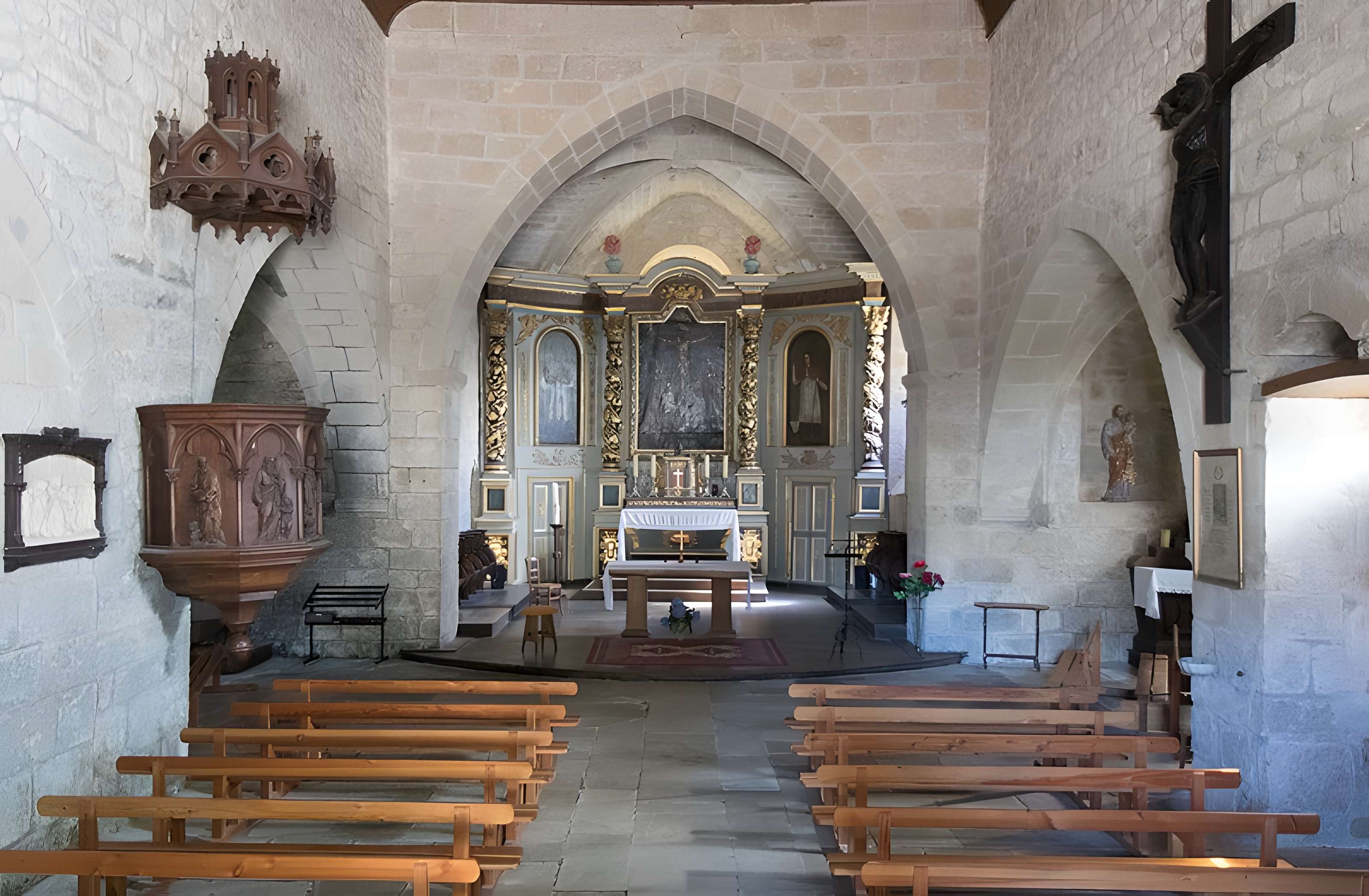 Église Saint-Maur de La Roche-Canillac