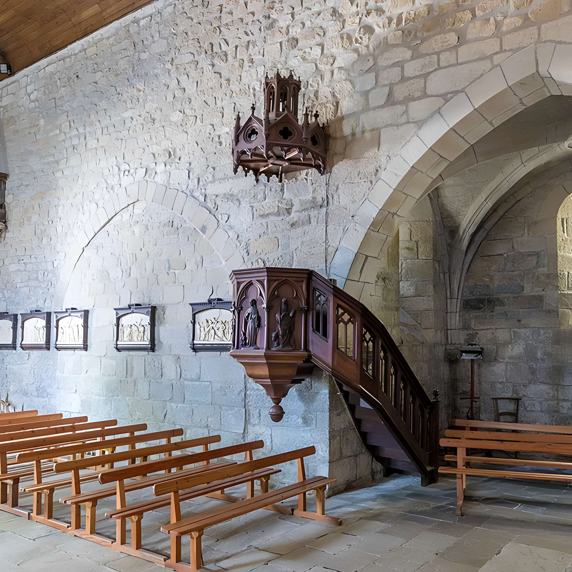 Église Saint-Maur de La Roche-Canillac