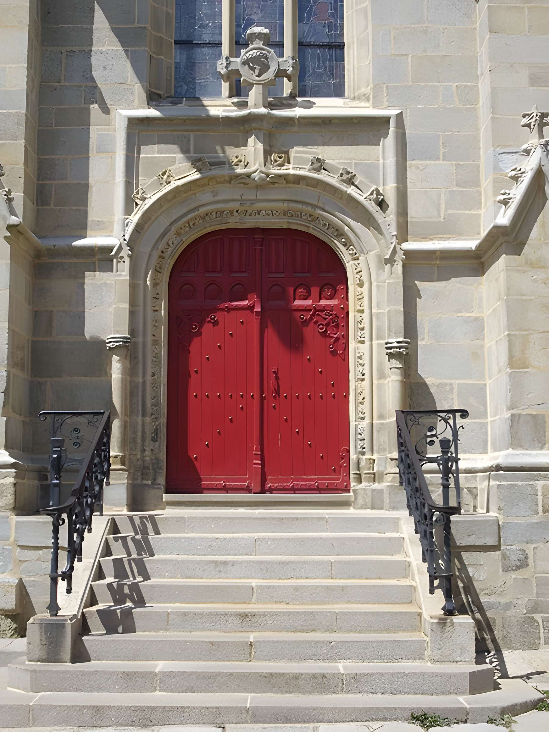 Basilique Notre-Dame du Roncier