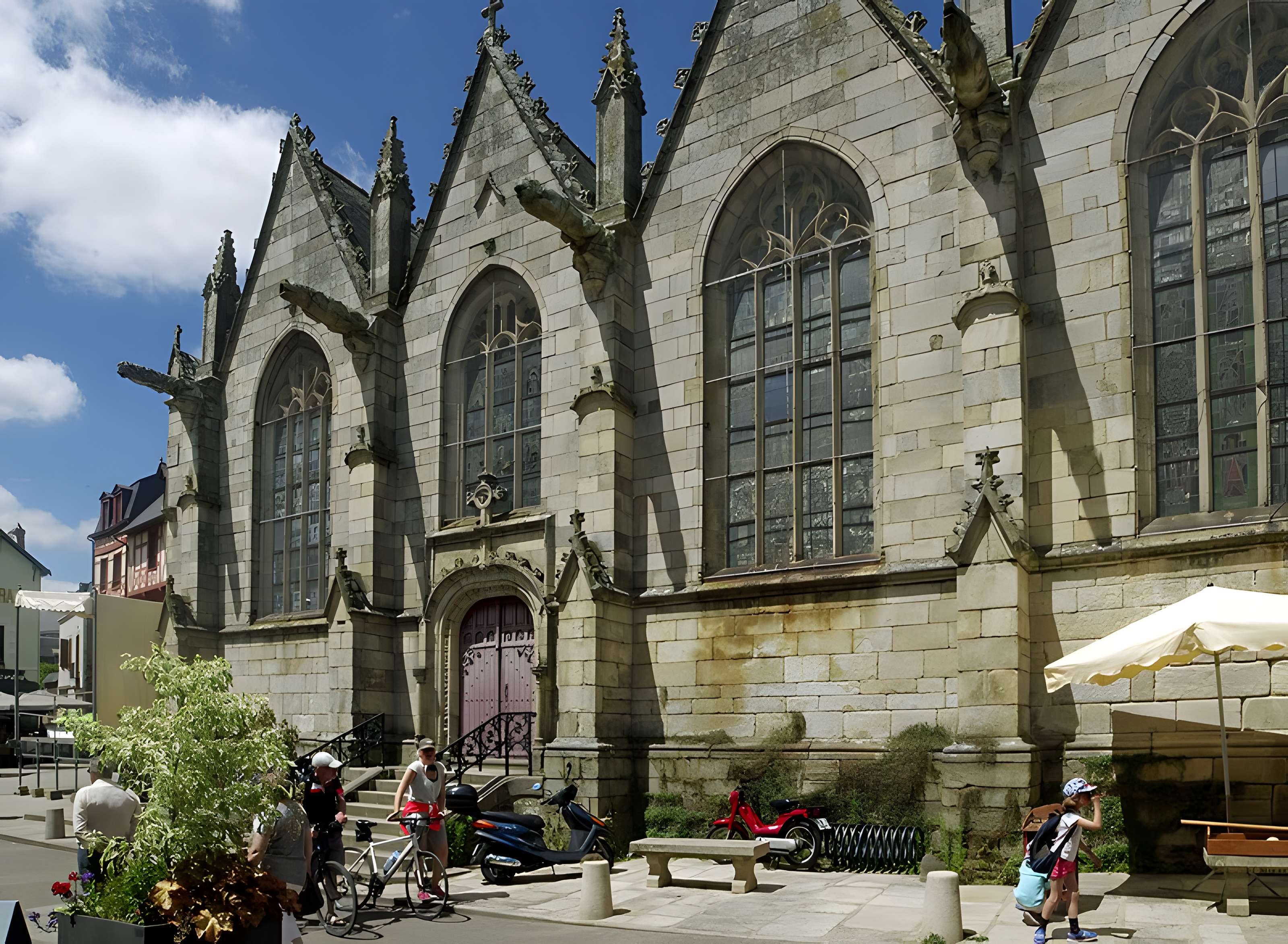 Basilique Notre-Dame du Roncier