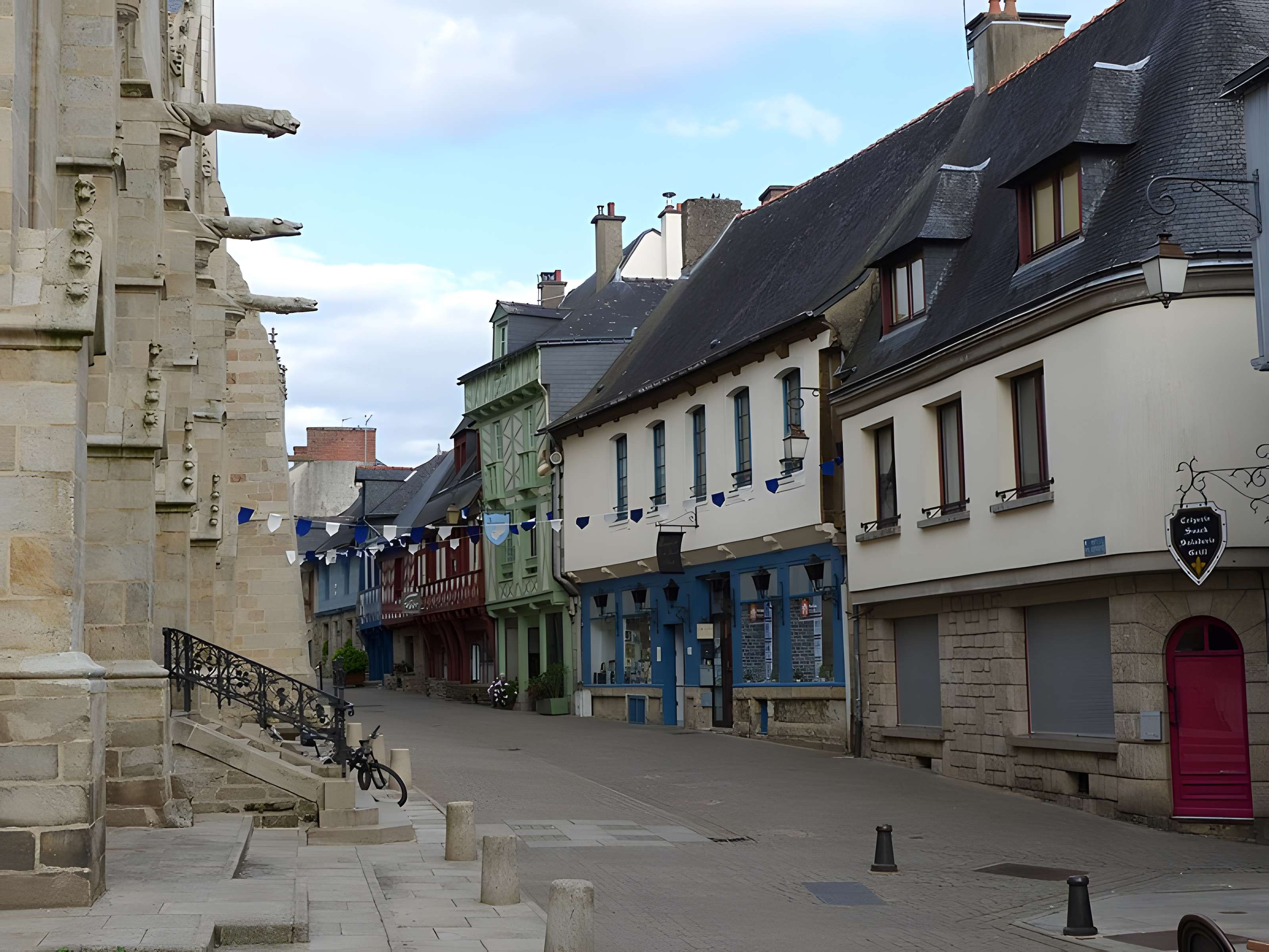 Basilique Notre-Dame du Roncier