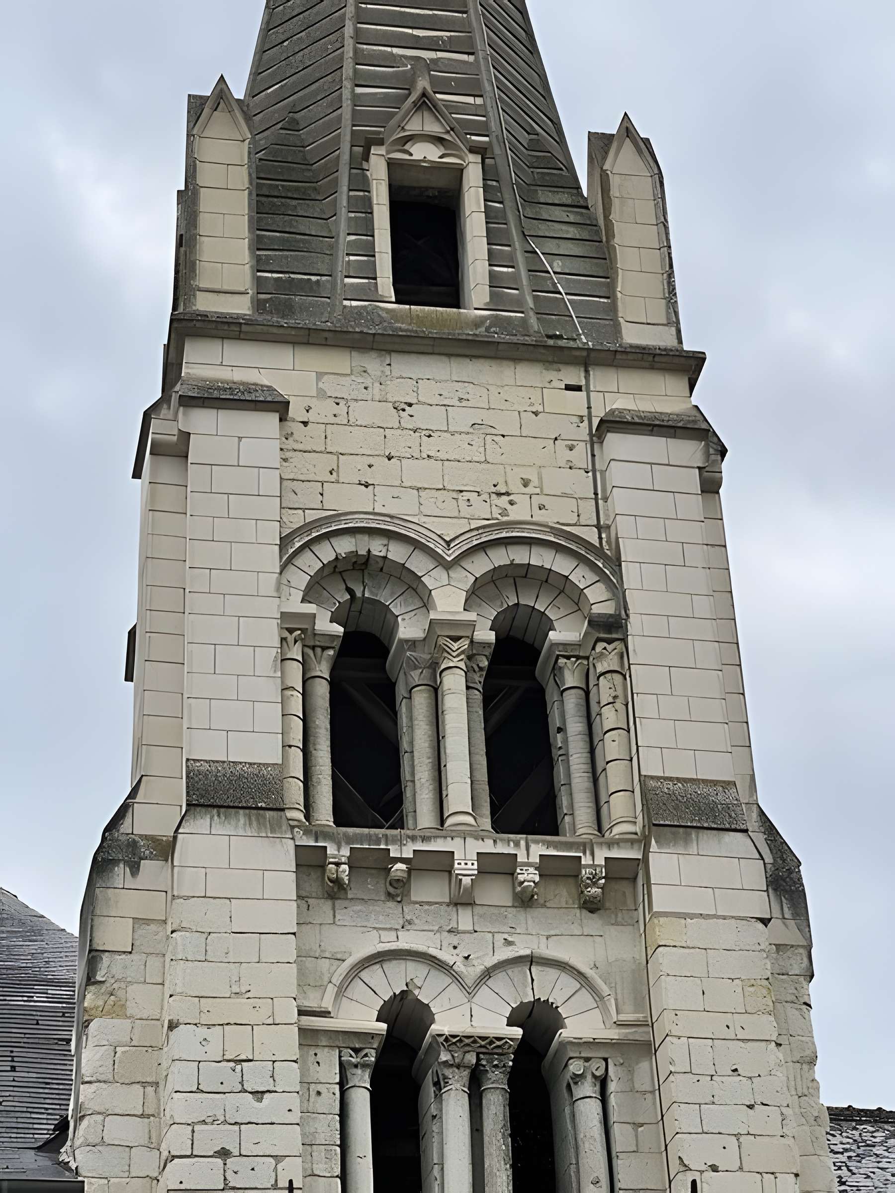Église Saint-Maurice de Chinon
