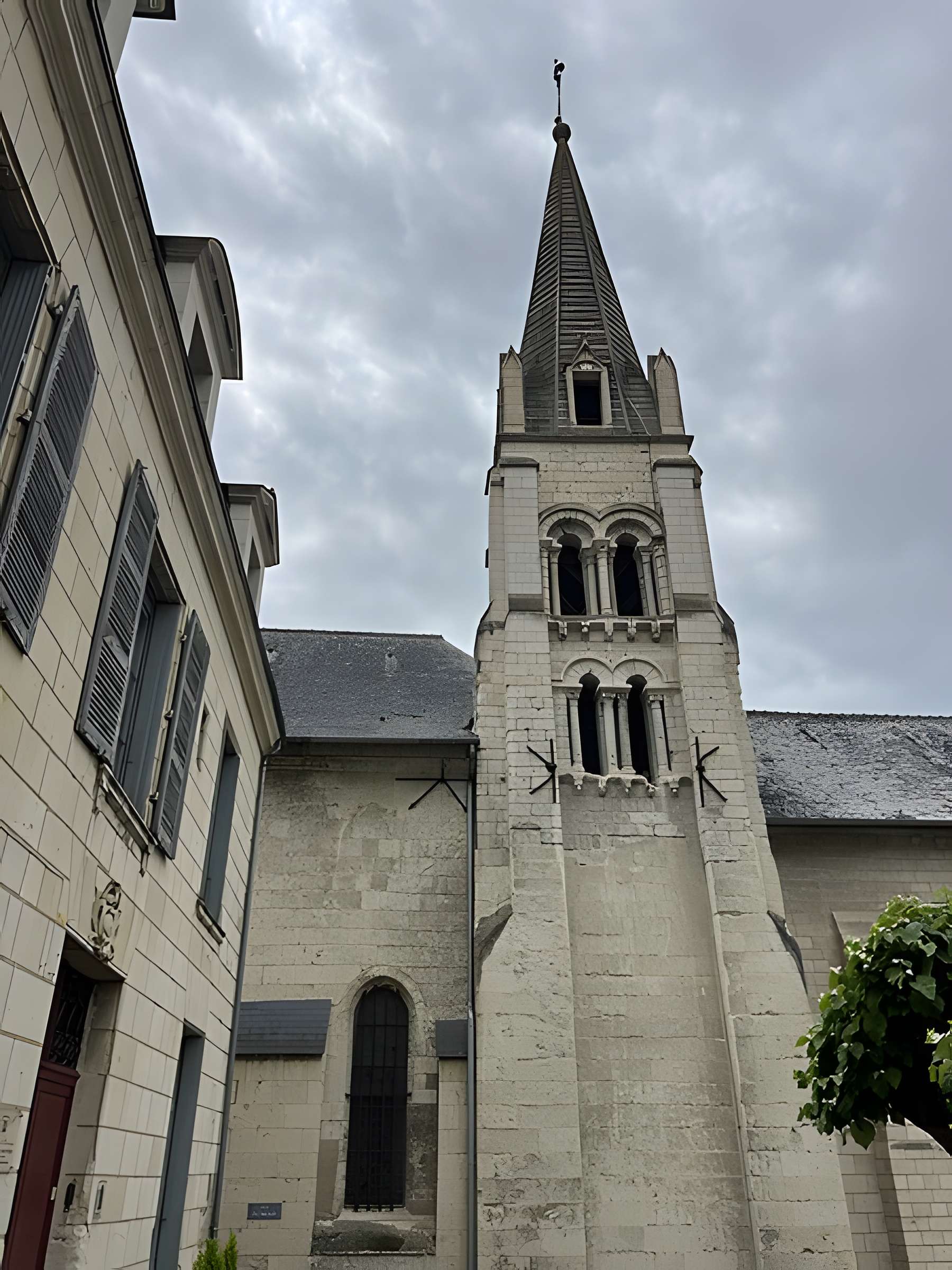 Église Saint-Maurice de Chinon