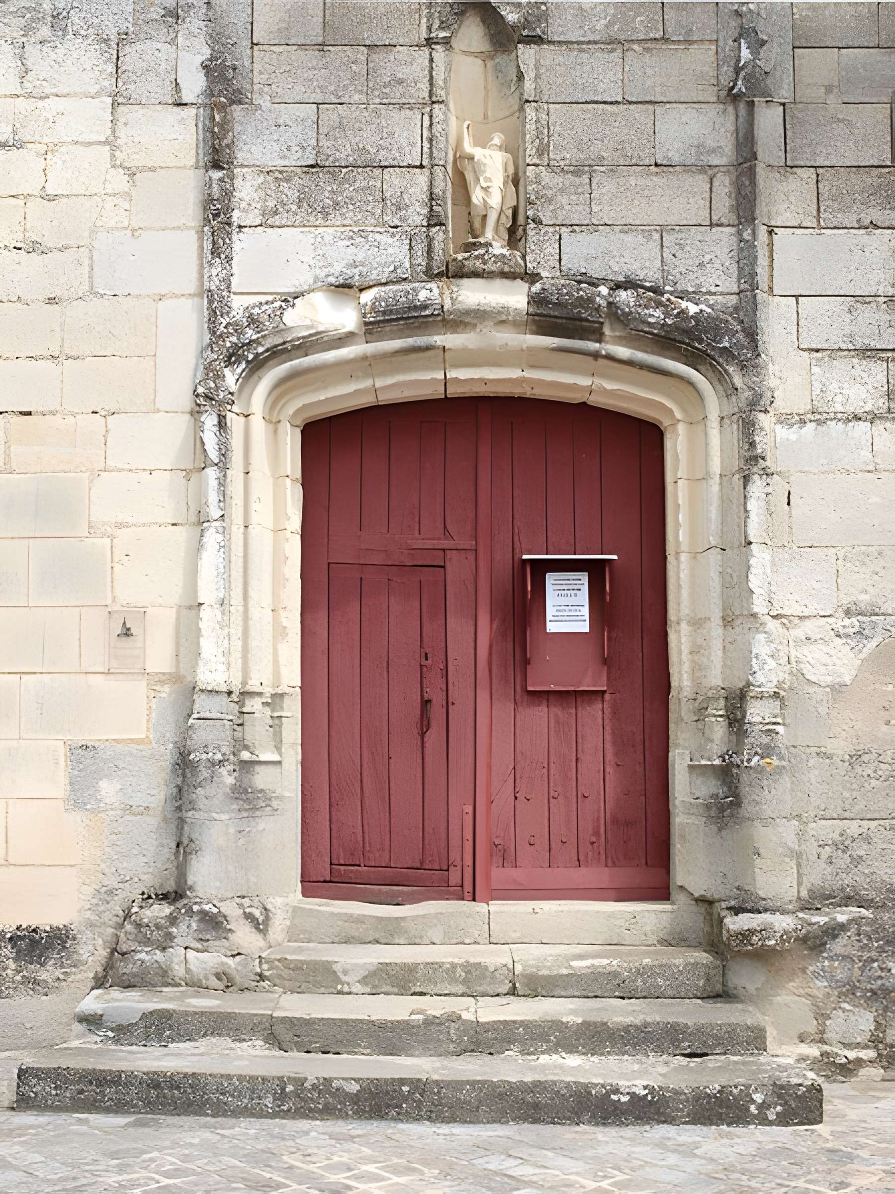 Église Saint-Maurice de Crissay-sur-Manse