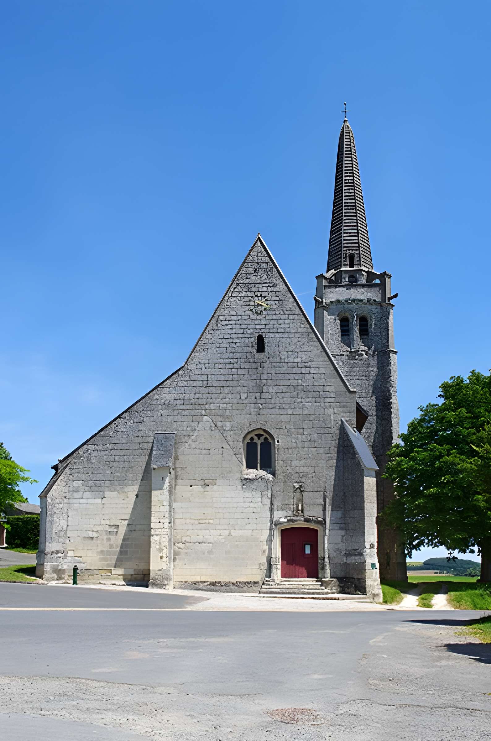 Église Saint-Maurice de Crissay-sur-Manse