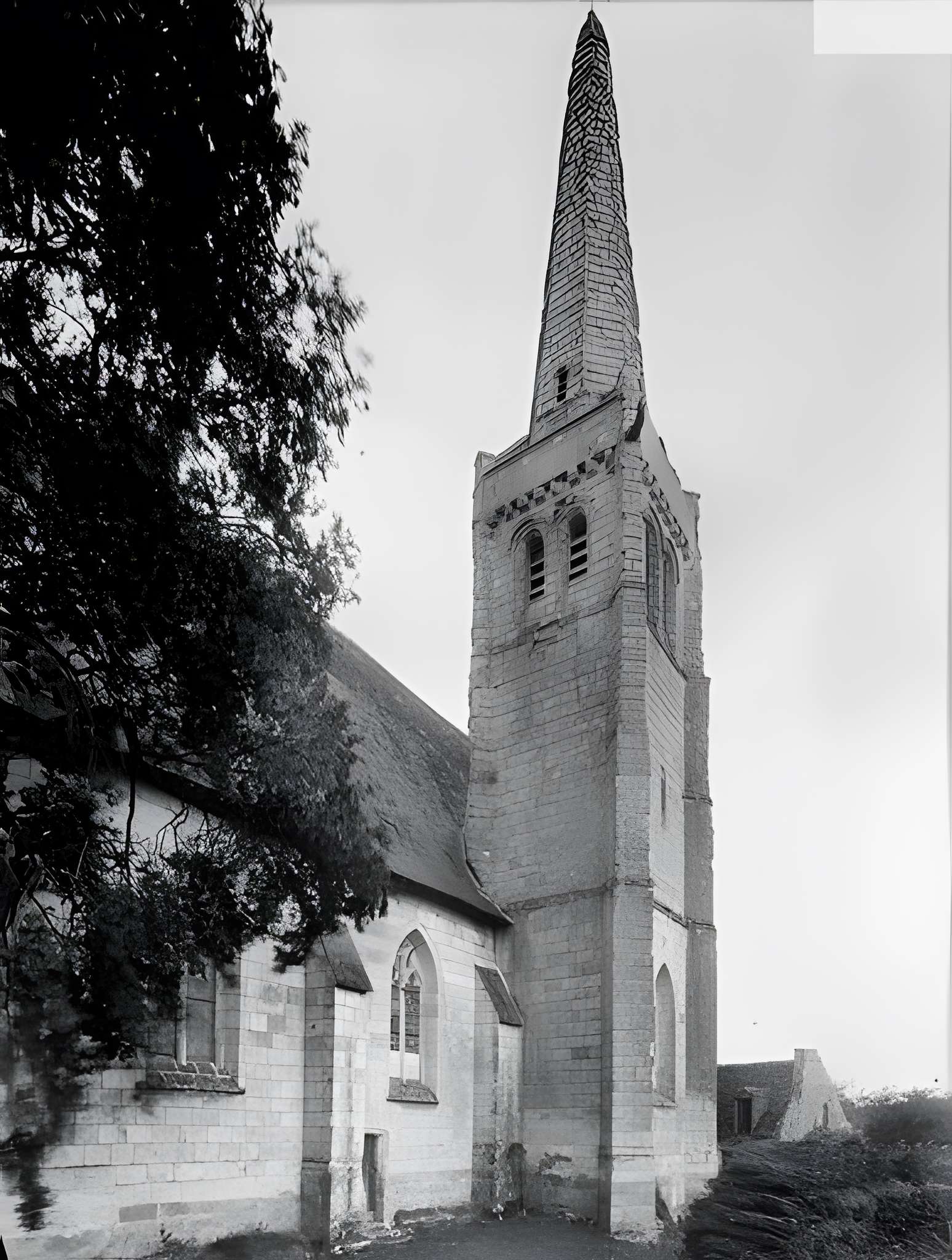 Église Saint-Maurice de Crissay-sur-Manse