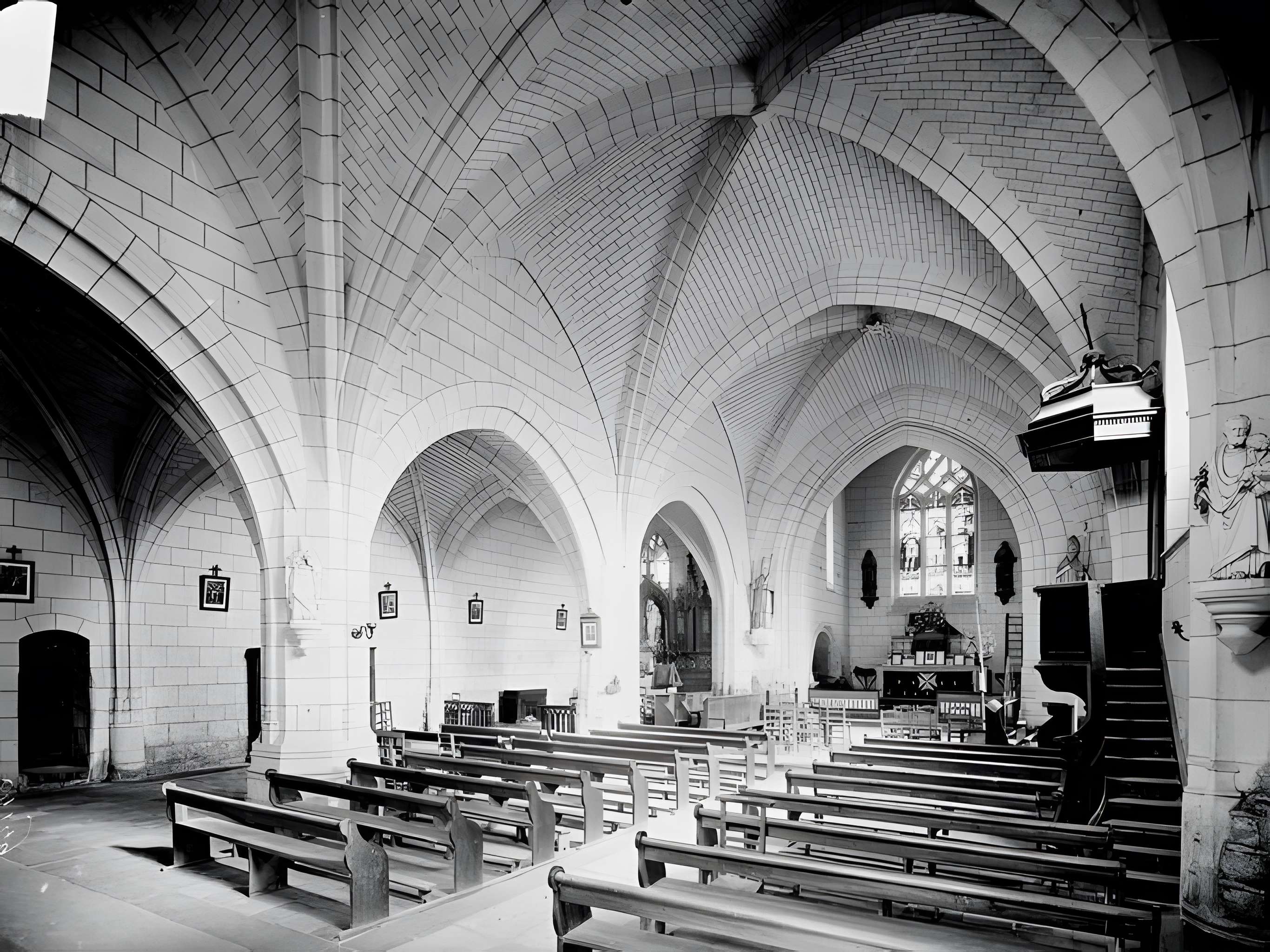 Église Saint-Maurice de Crissay-sur-Manse