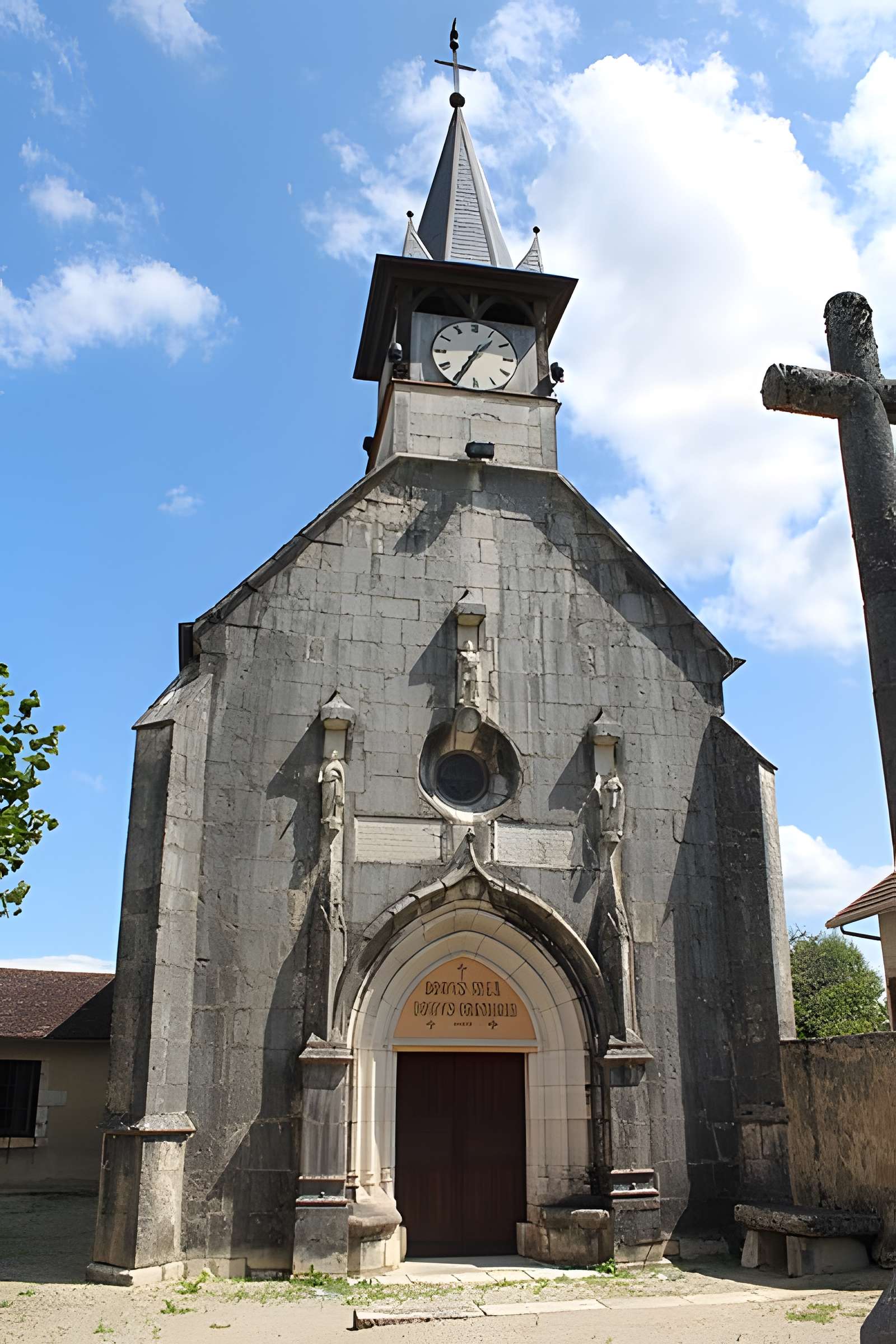 Église Saint-Maurice de Flaxieu