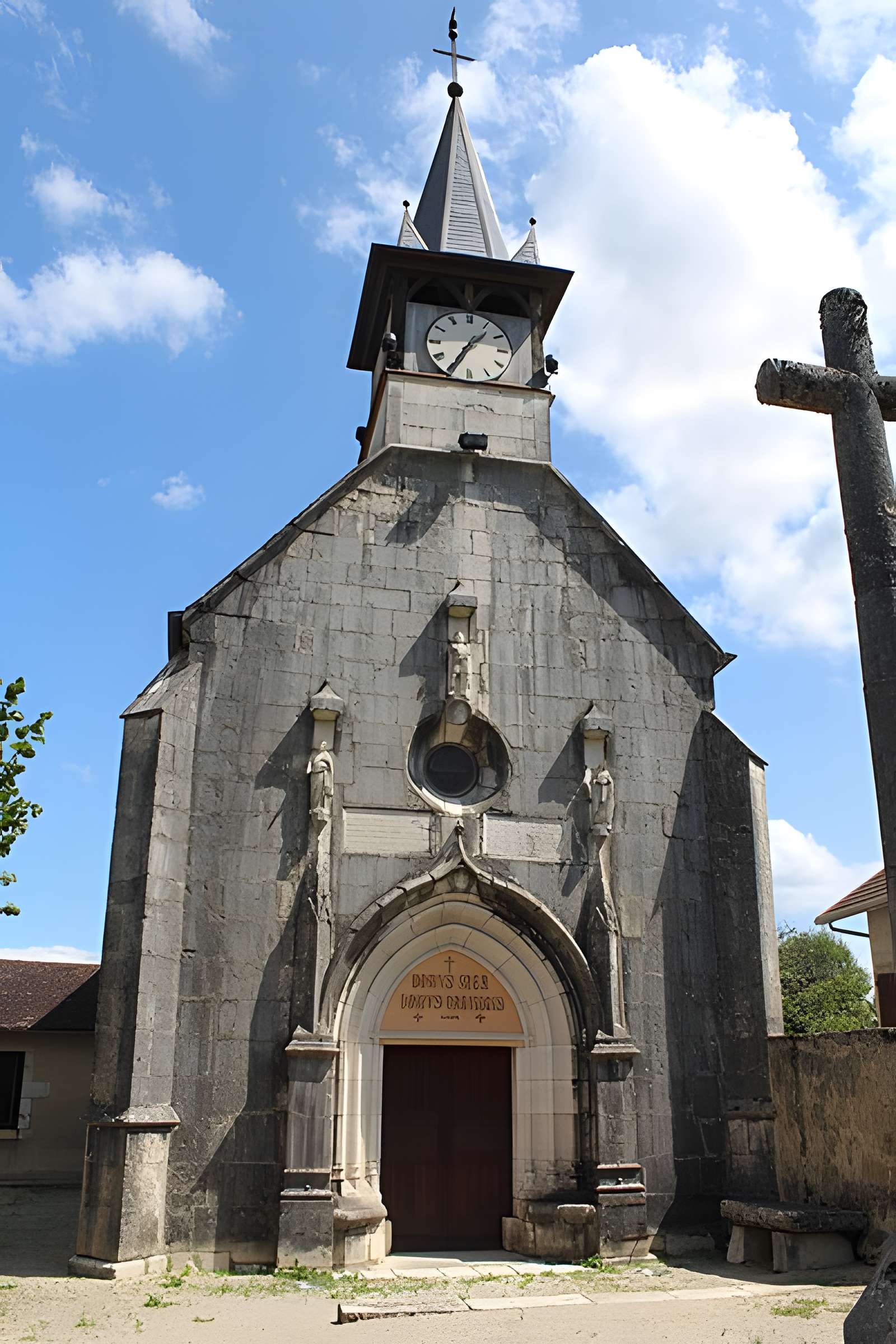 Église Saint-Maurice de Flaxieu