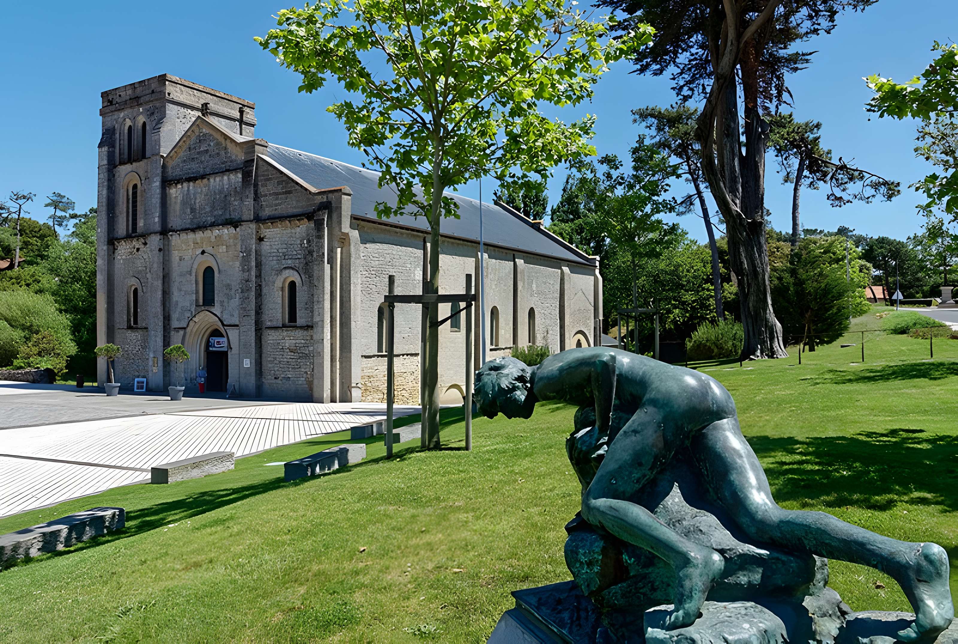 Basilique Notre-Dame-de-la-fin-des-Terres de Soulac-sur-Mer
