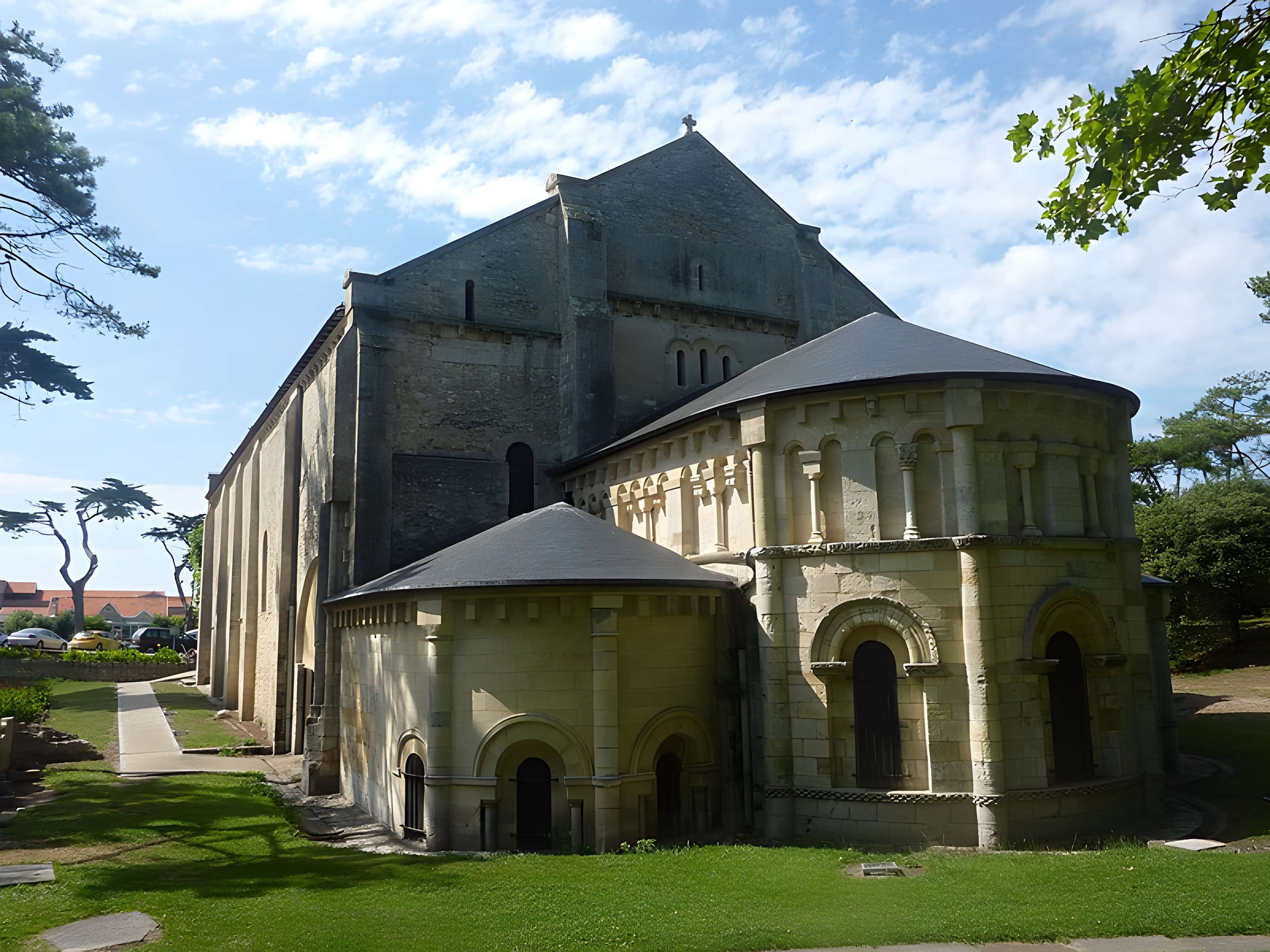 Basilique Notre-Dame-de-la-fin-des-Terres de Soulac-sur-Mer