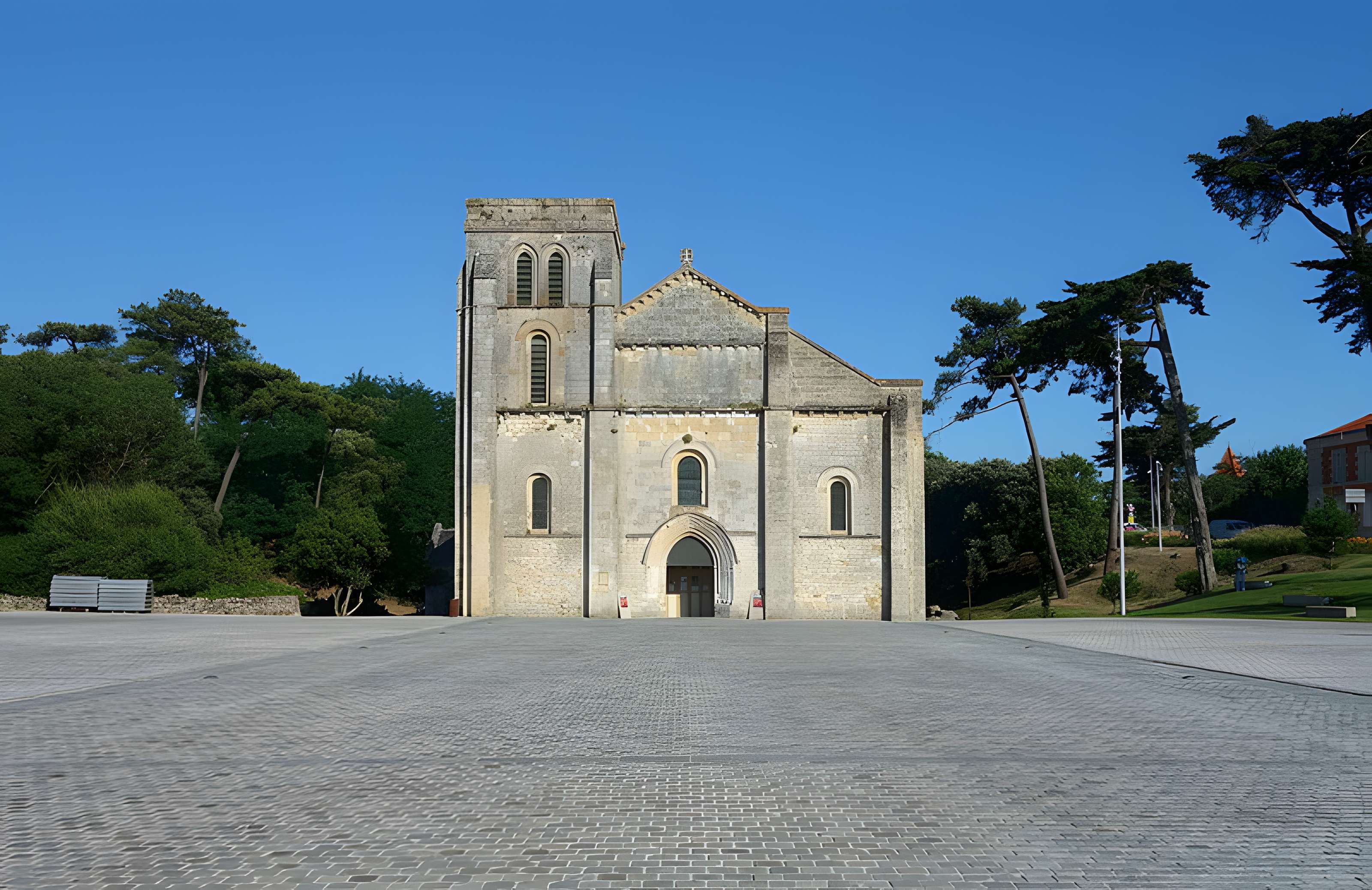 Basilique Notre-Dame-de-la-fin-des-Terres de Soulac-sur-Mer