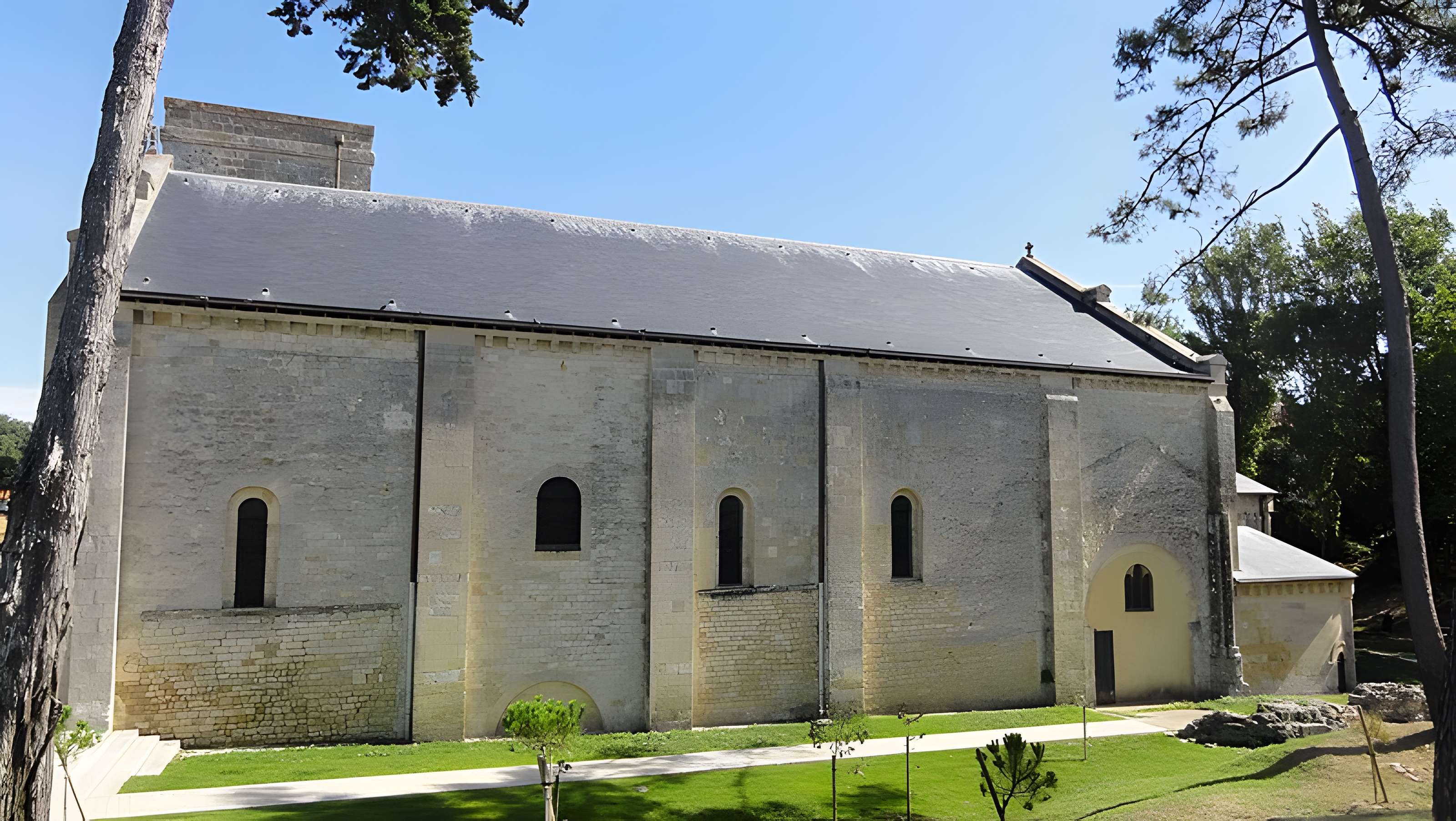 Basilique Notre-Dame-de-la-fin-des-Terres de Soulac-sur-Mer