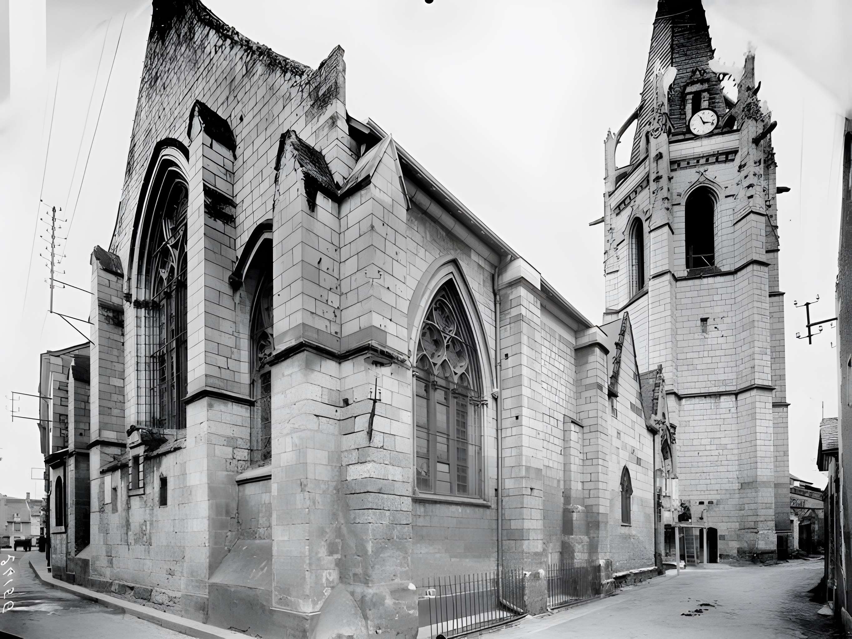 Église Saint-Maurice de L'Île-Bouchard