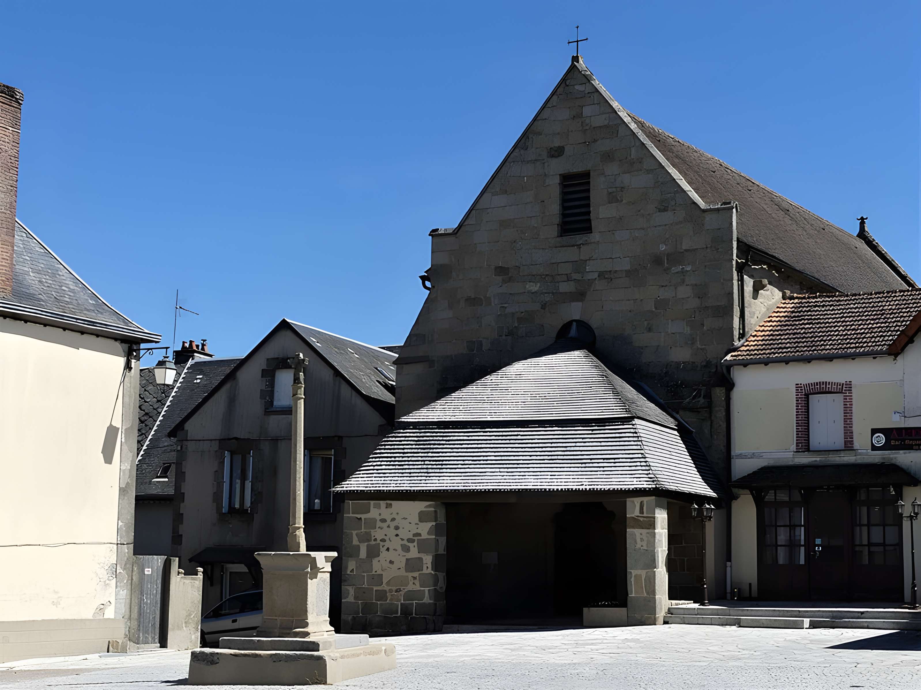 Église Saint-Maurice de Saint-Maurice-la-Souterraine