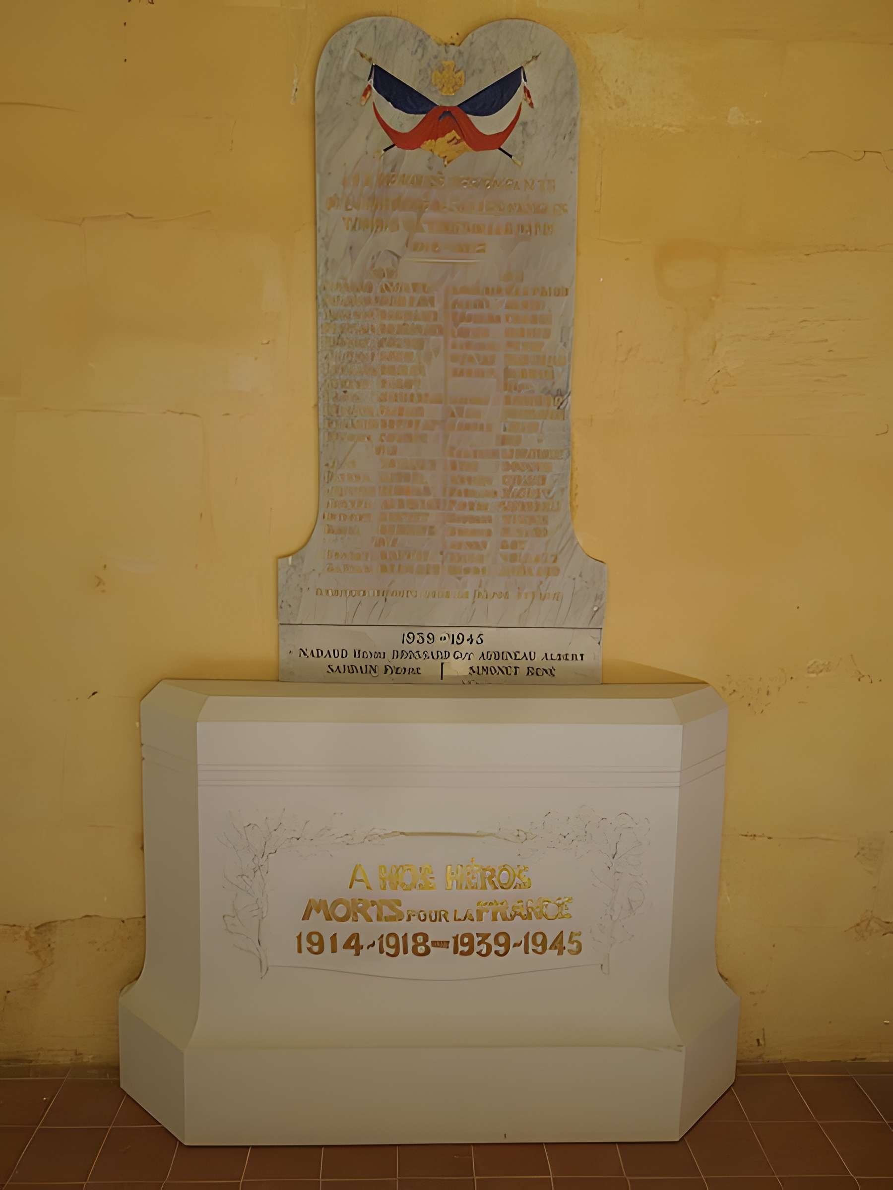 Église Saint-Maurice de Salles-d'Angles