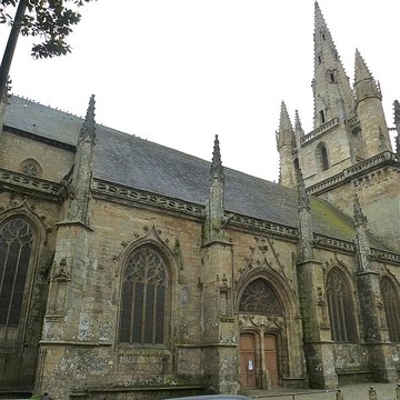 Basilique Notre-Dame-de-Paradis de Hennebont