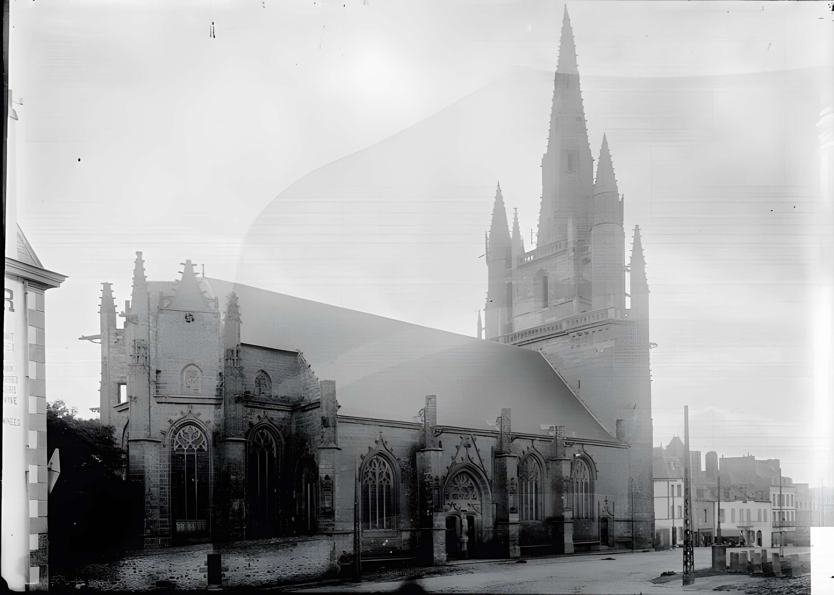 Basilique Notre-Dame-de-Paradis de Hennebont