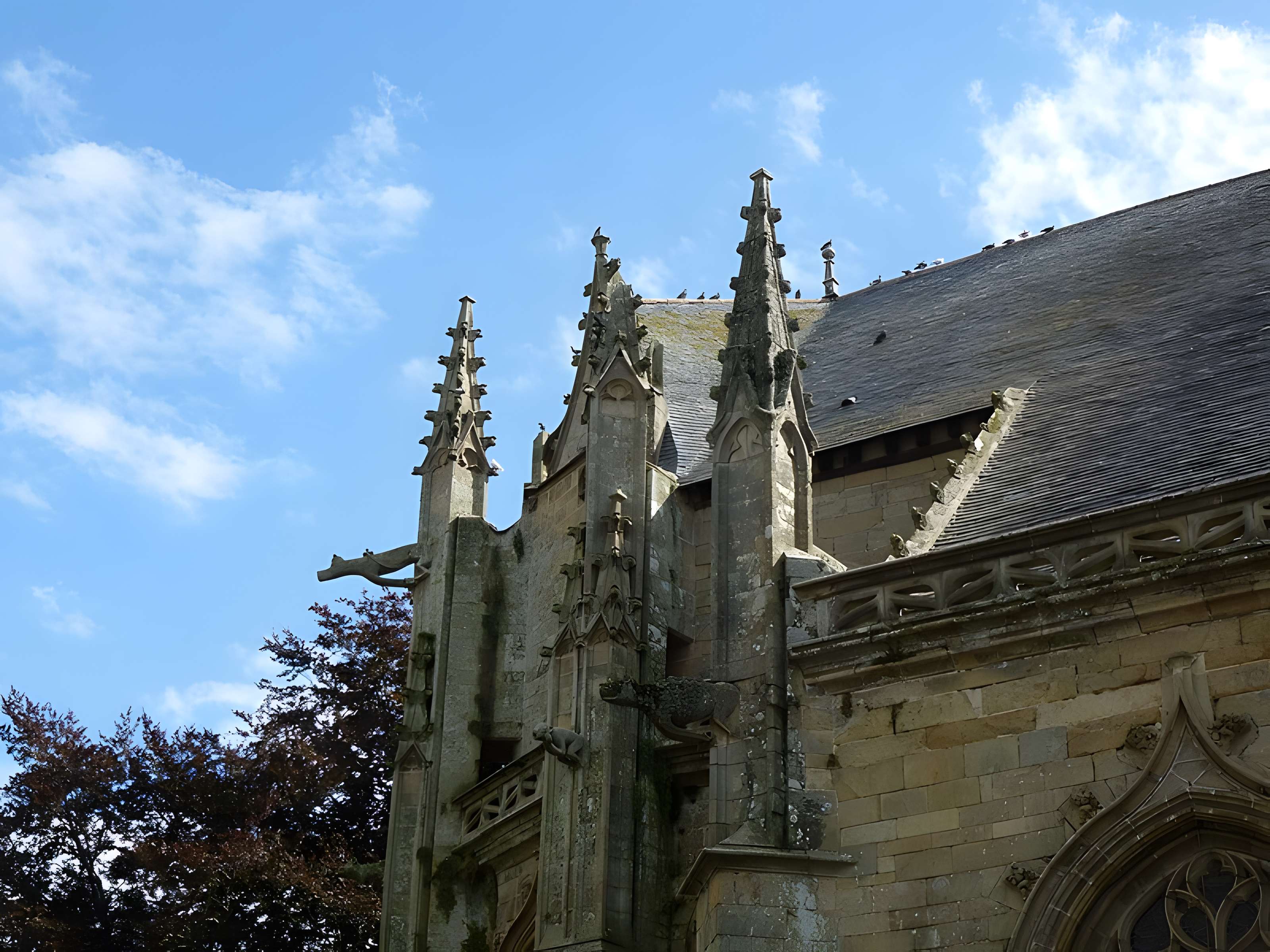 Basilique Notre-Dame-de-Paradis de Hennebont