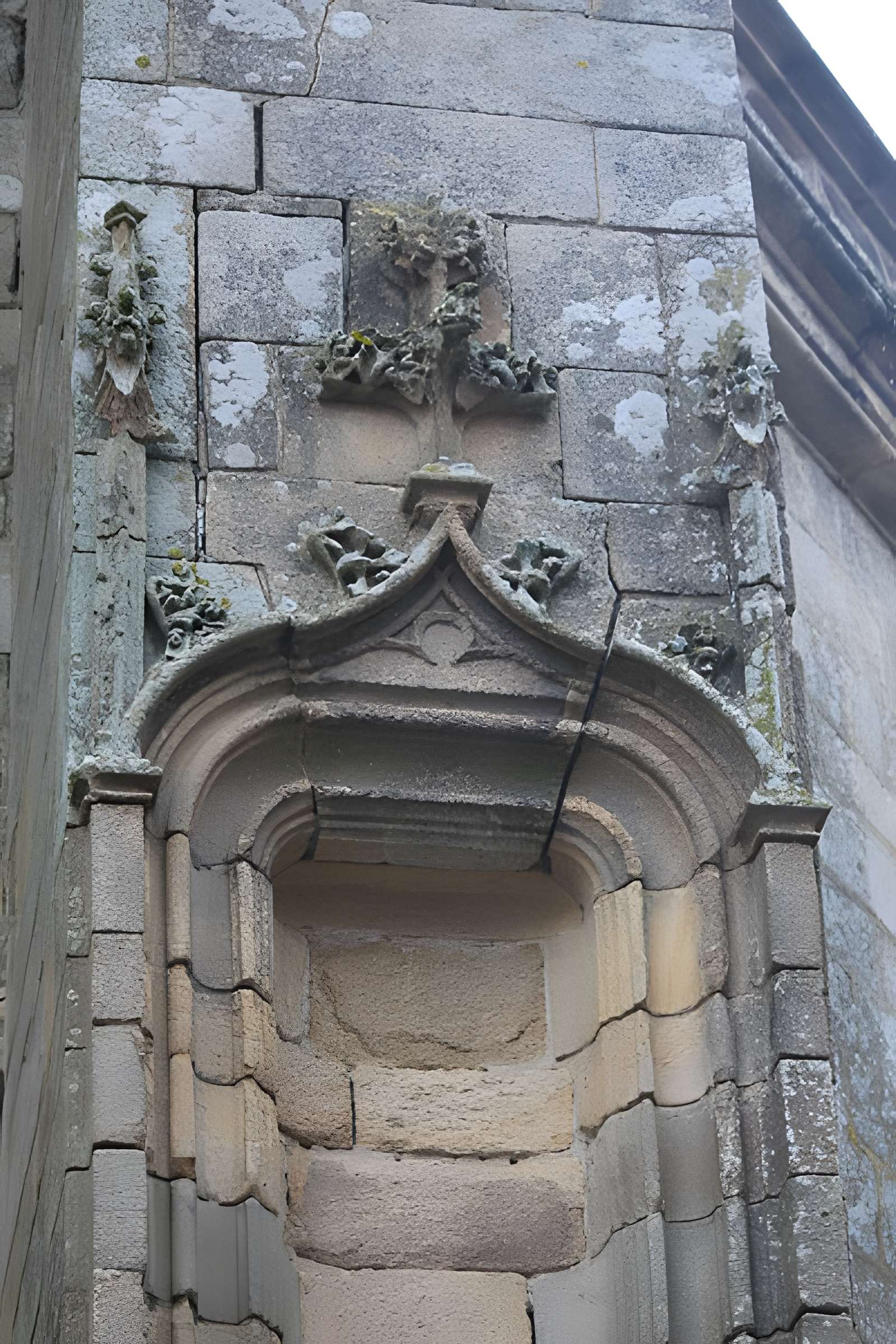 Basilique Notre-Dame-de-Paradis de Hennebont