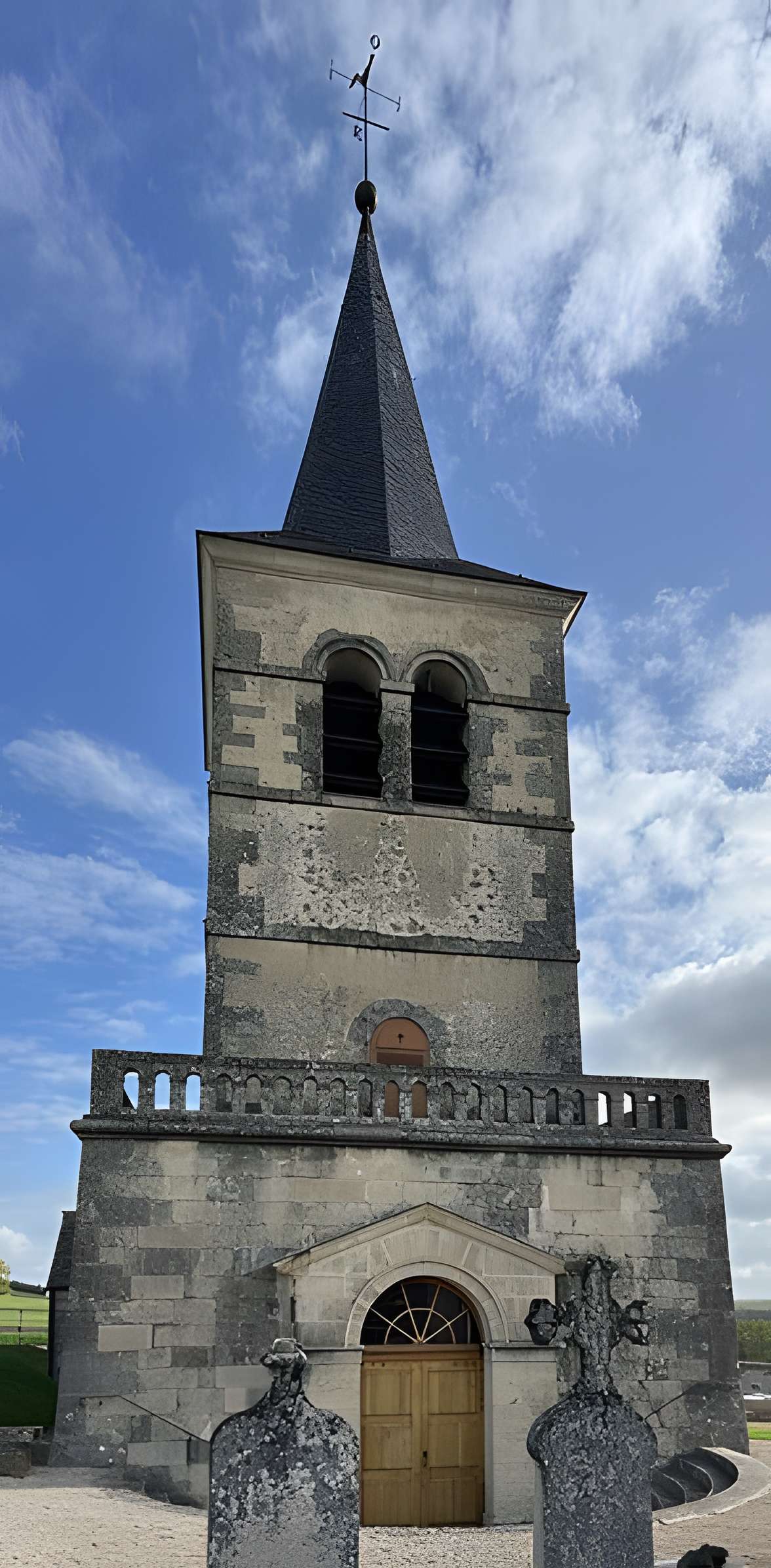 Église Saint-Maurice de Villiers-les-Hauts