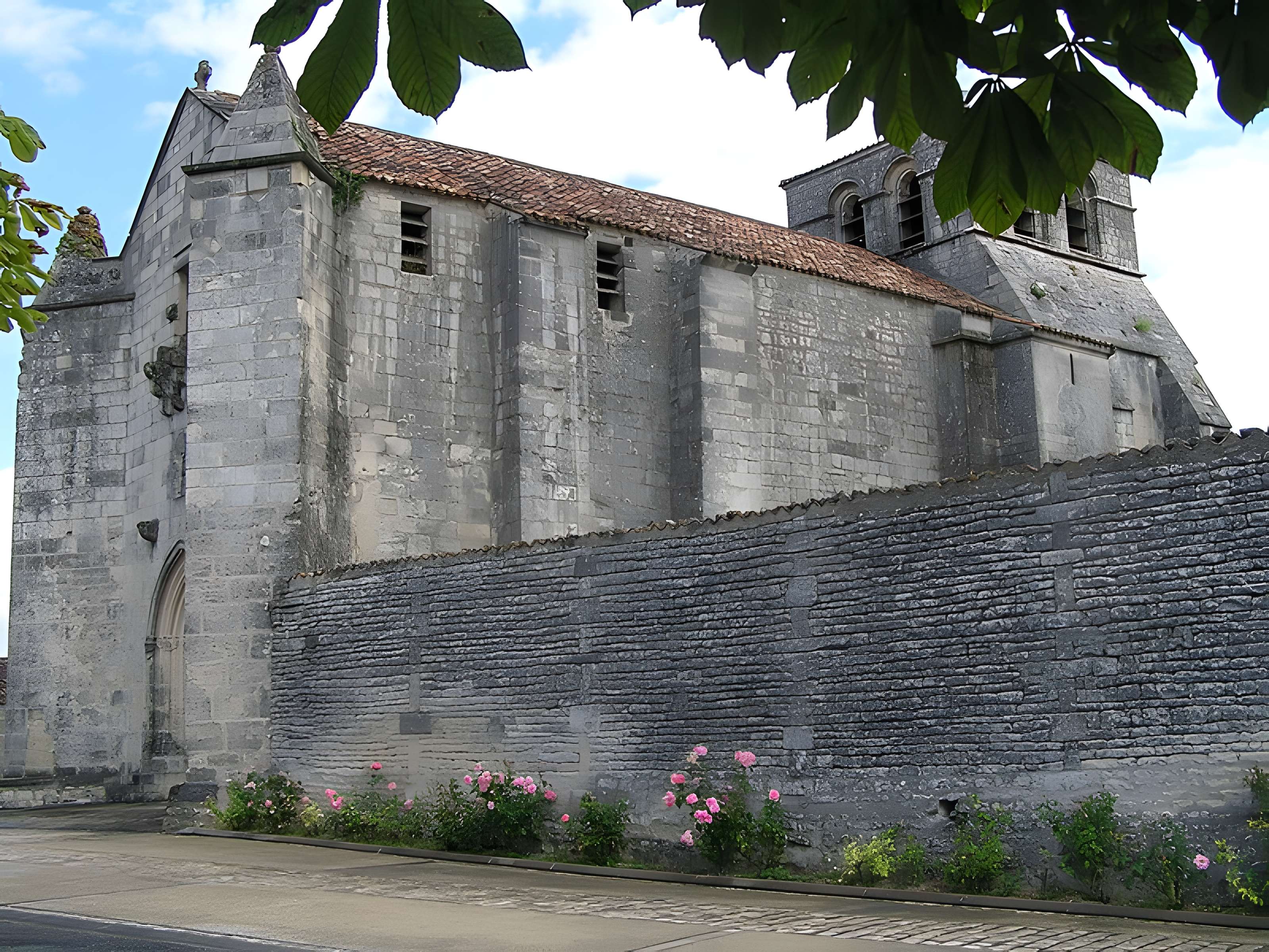 Église Saint-Maurice d'Échallat