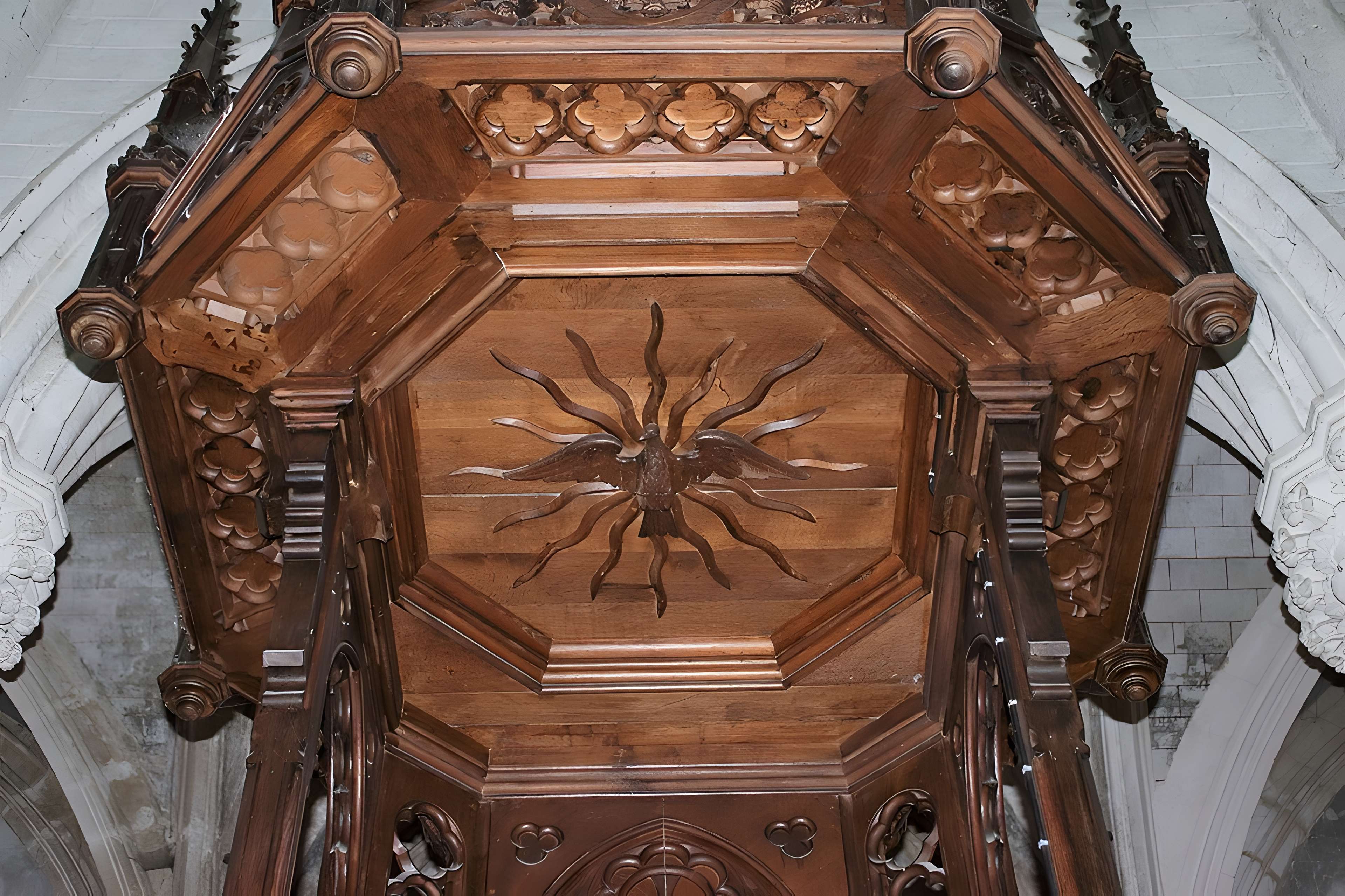 Basilique Notre-Dame-des-Enfants de Châteauneuf-sur-Cher