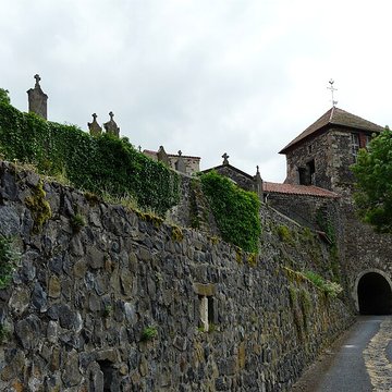Église Saint-Maurice dUsson
