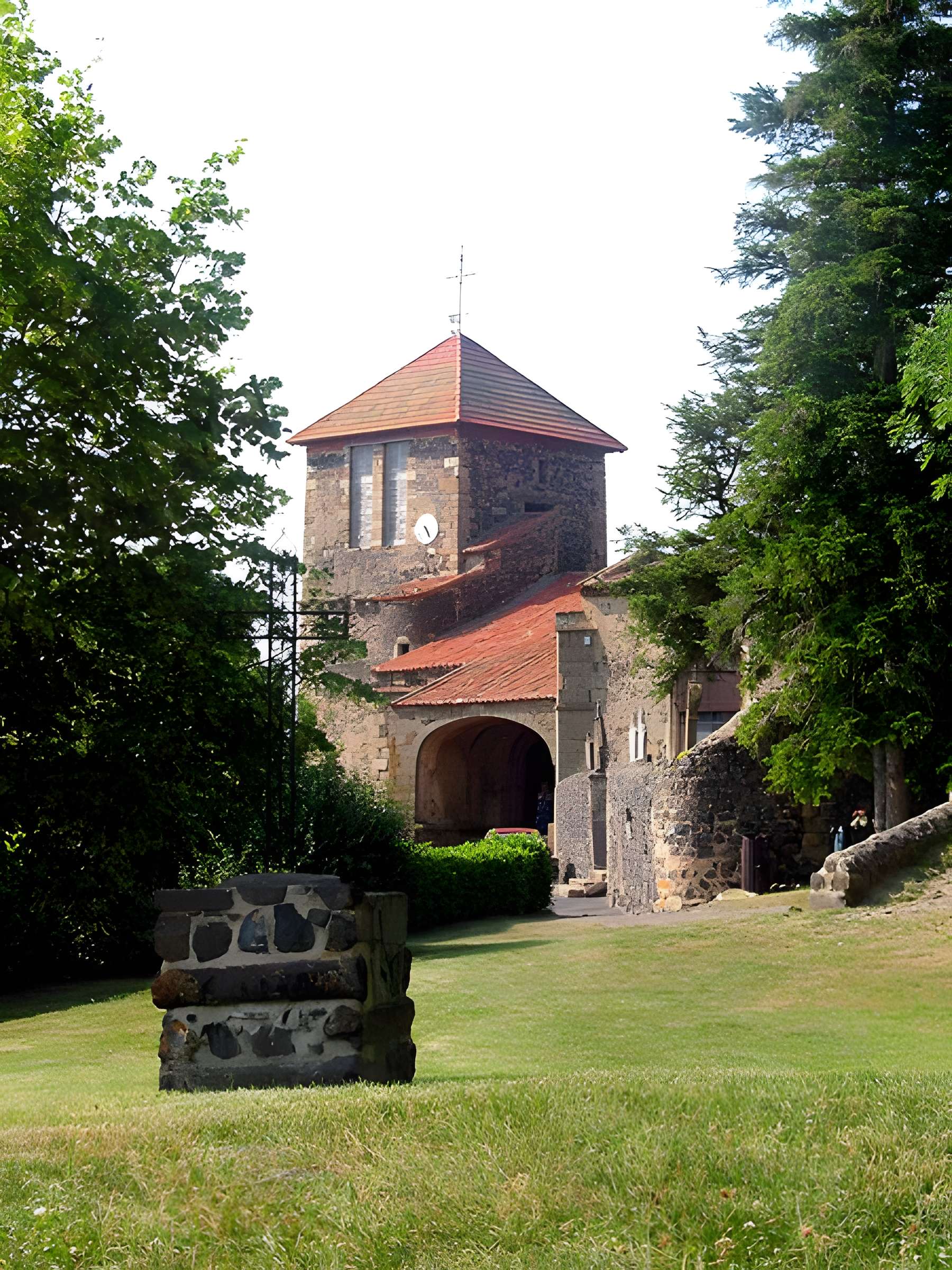 Église Saint-Maurice d'Usson