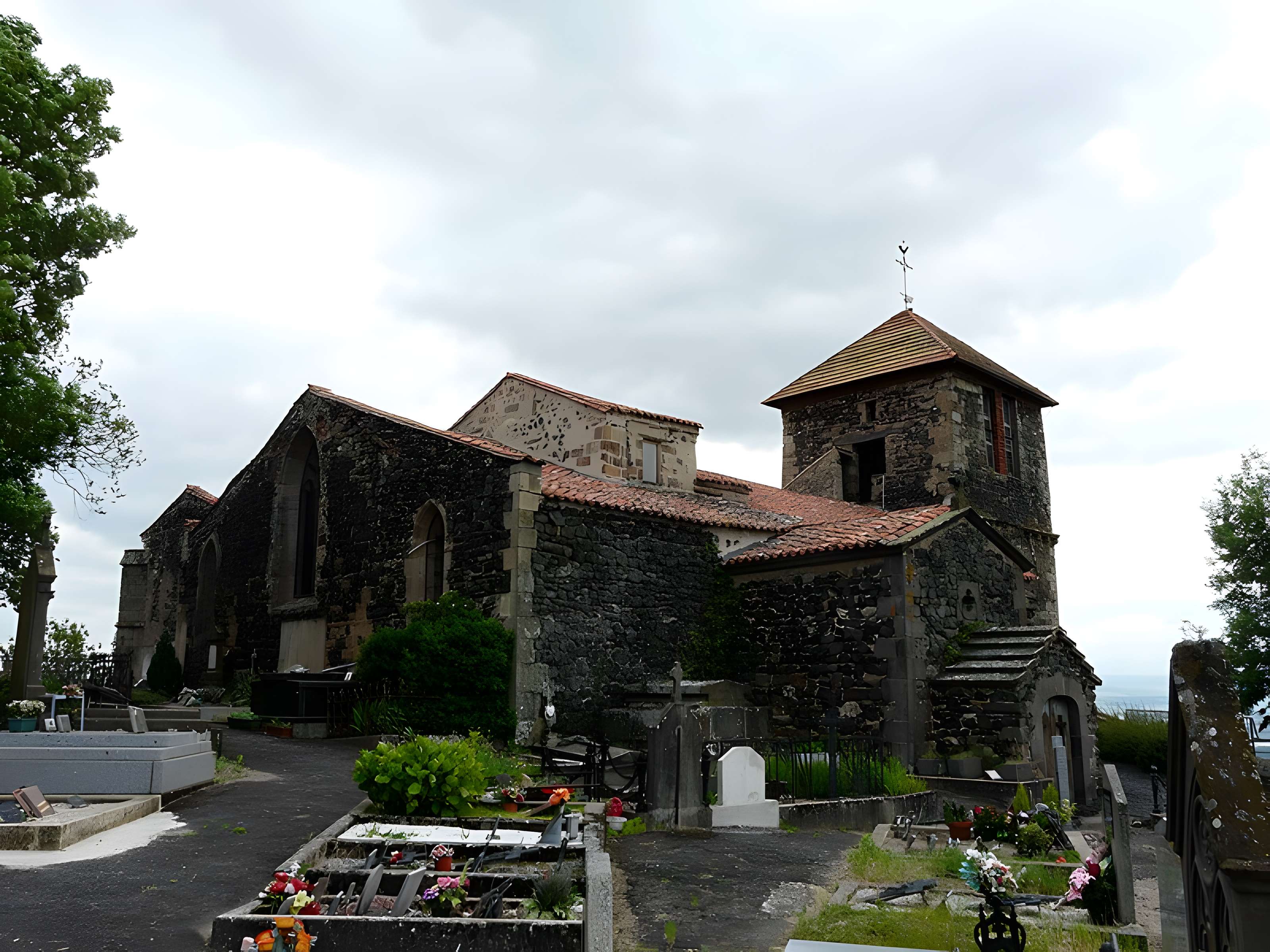 Église Saint-Maurice d'Usson