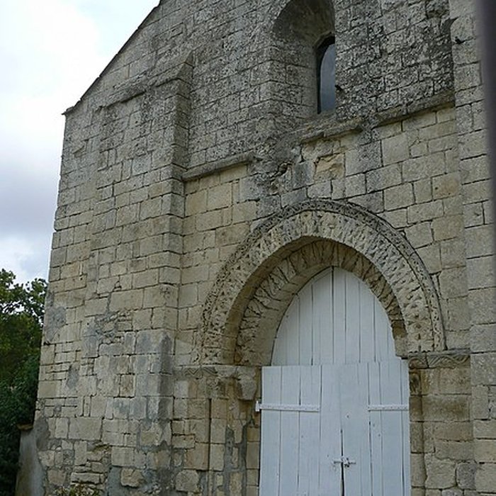 Photo de Église Saint-Maurice-de-Mairé dAiffres