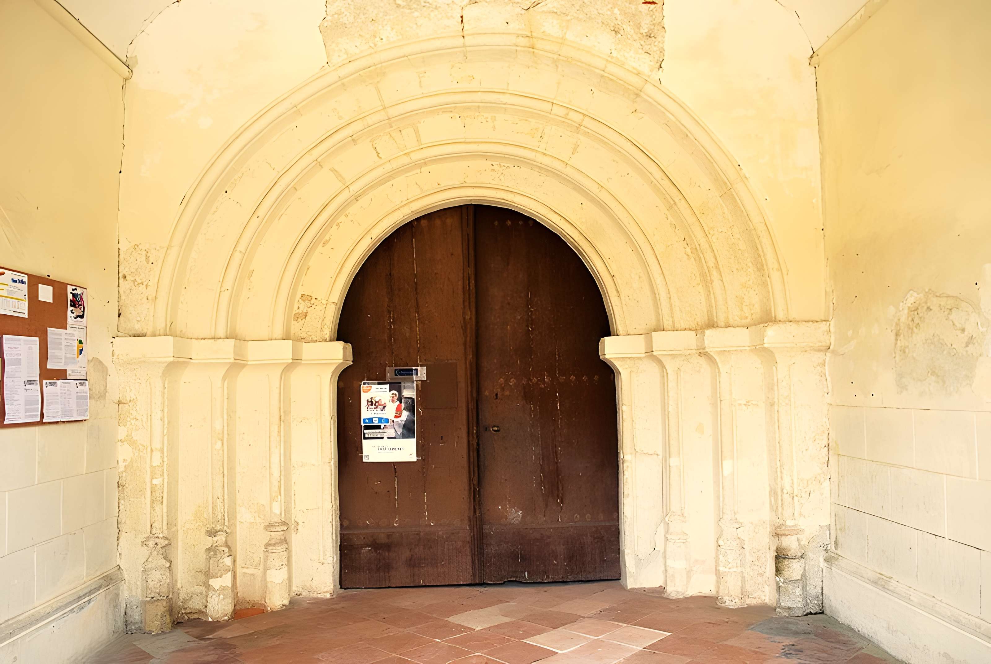 Église Saint-Maurille de Saint-Morillon