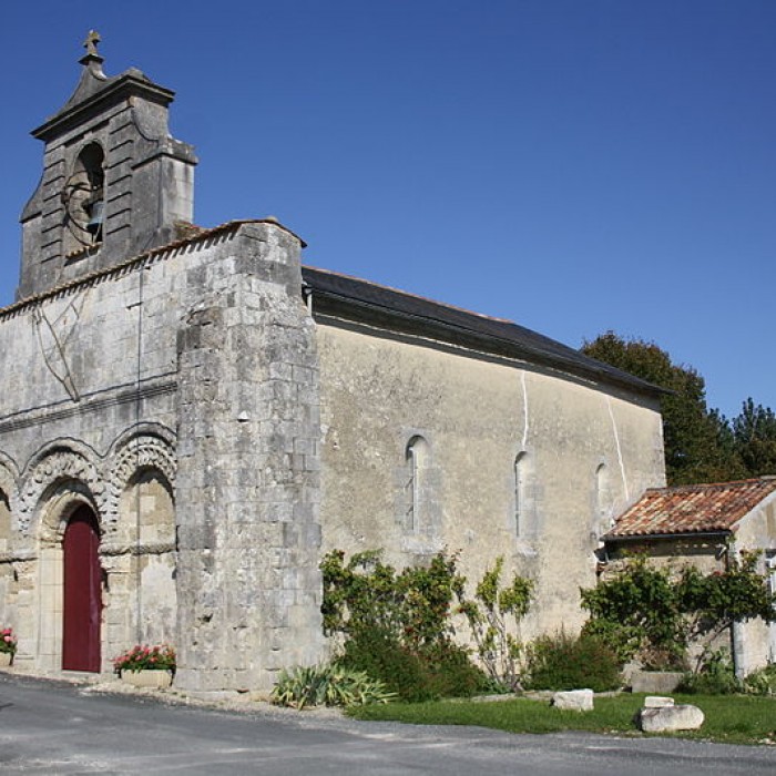 Photo de Église Saint-Maxime dAntezant-la-Chapelle