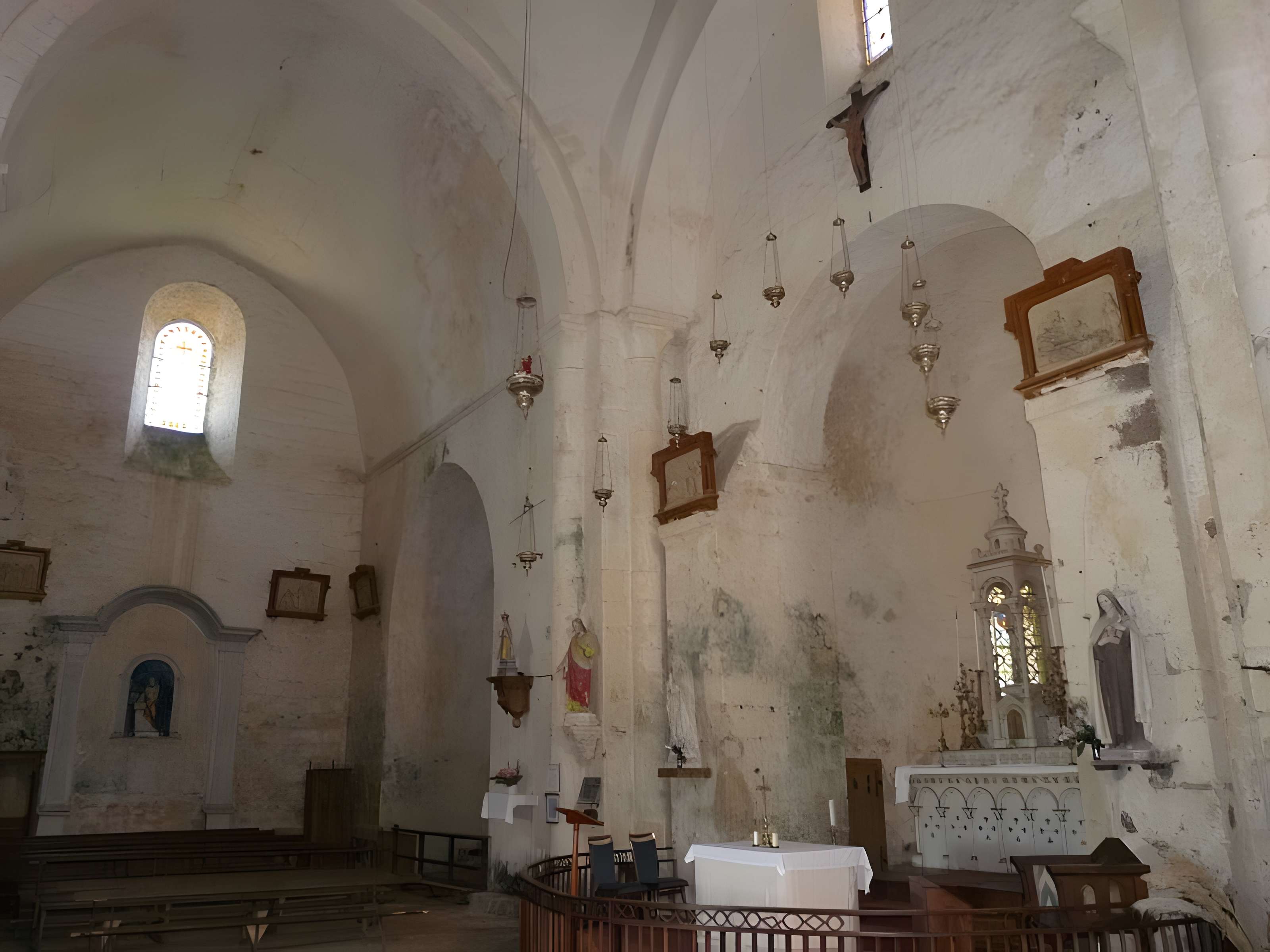 Église Saint-Maxime de Confolens