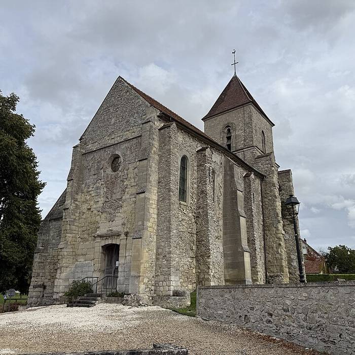 Photo de Église Saint-Maxime de Saint-Mesmes