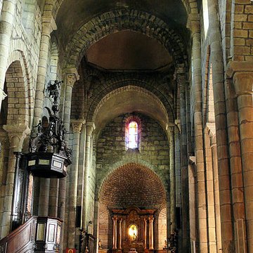 Basilique Notre-Dame-des-Miracles de Mauriac