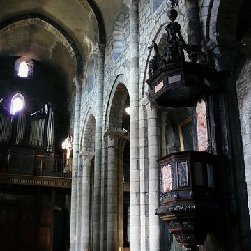 Basilique Notre-Dame-des-Miracles de Mauriac
