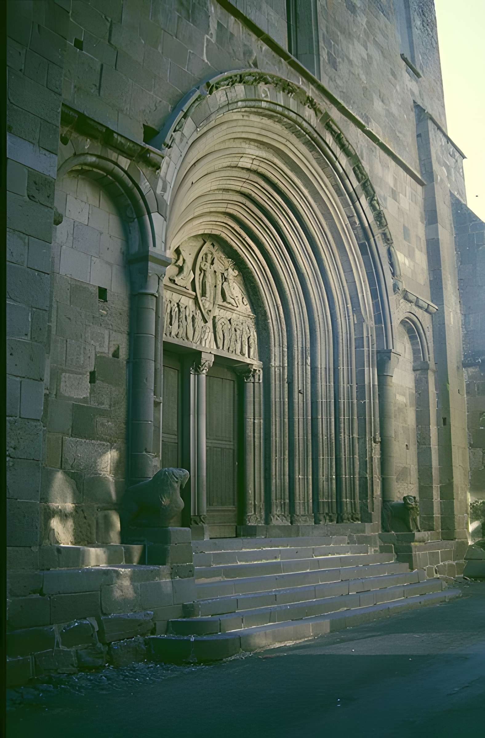 Basilique Notre-Dame-des-Miracles de Mauriac