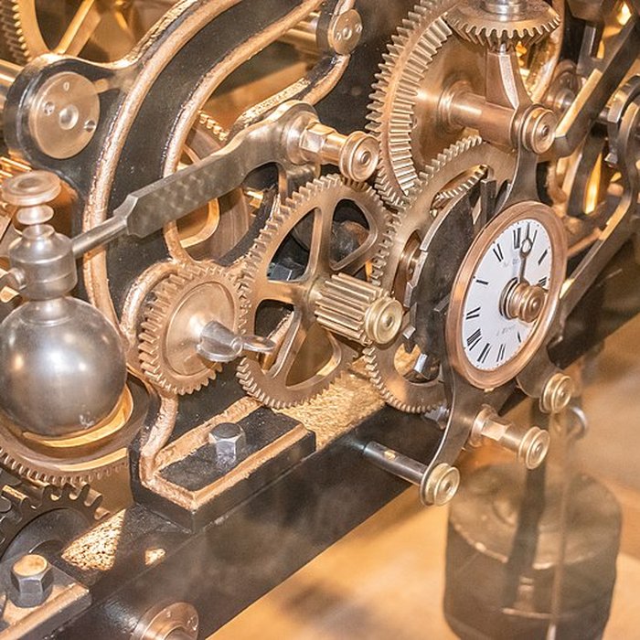 Photo de Église Saint-Maximin de Magnac-Laval