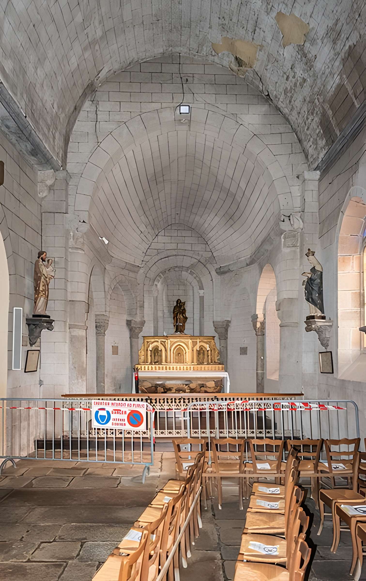 Église Saint-Maximin de Magnac-Laval