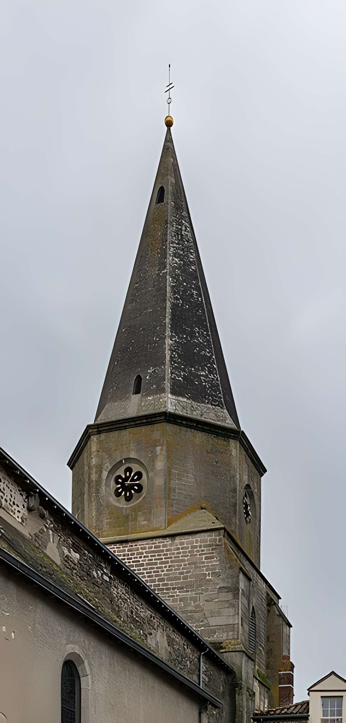 Église Saint-Maximin de Magnac-Laval