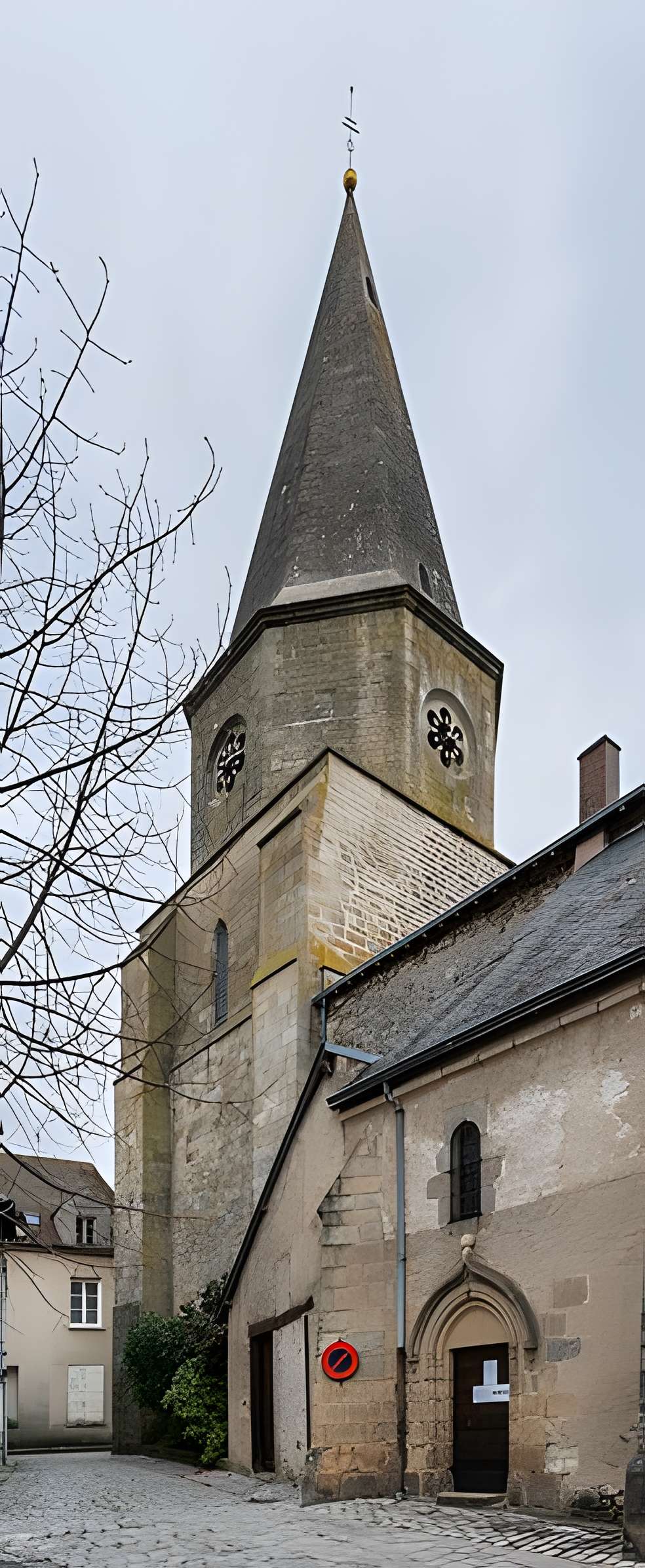 Église Saint-Maximin de Magnac-Laval