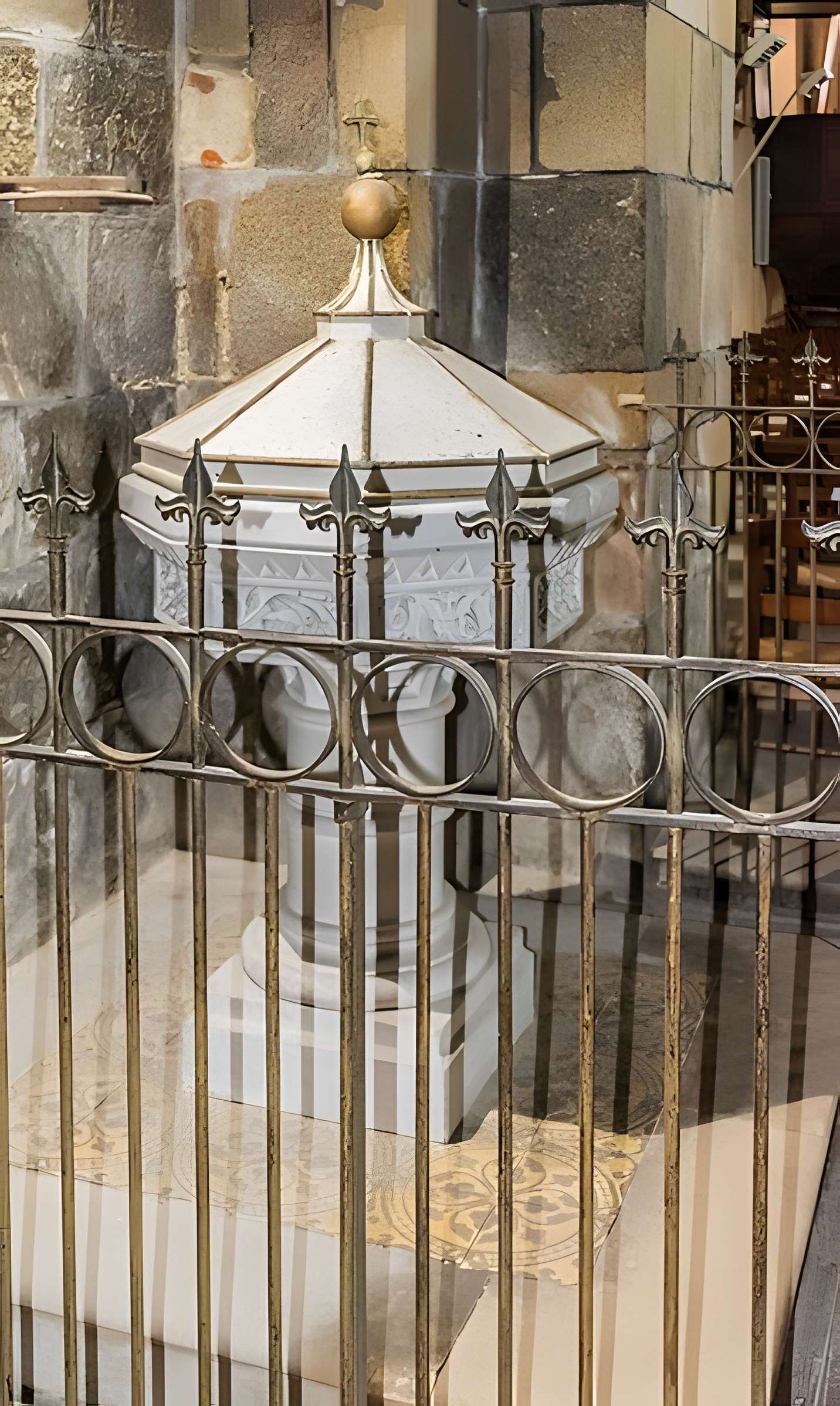 Église Saint-Maximin de Magnac-Laval