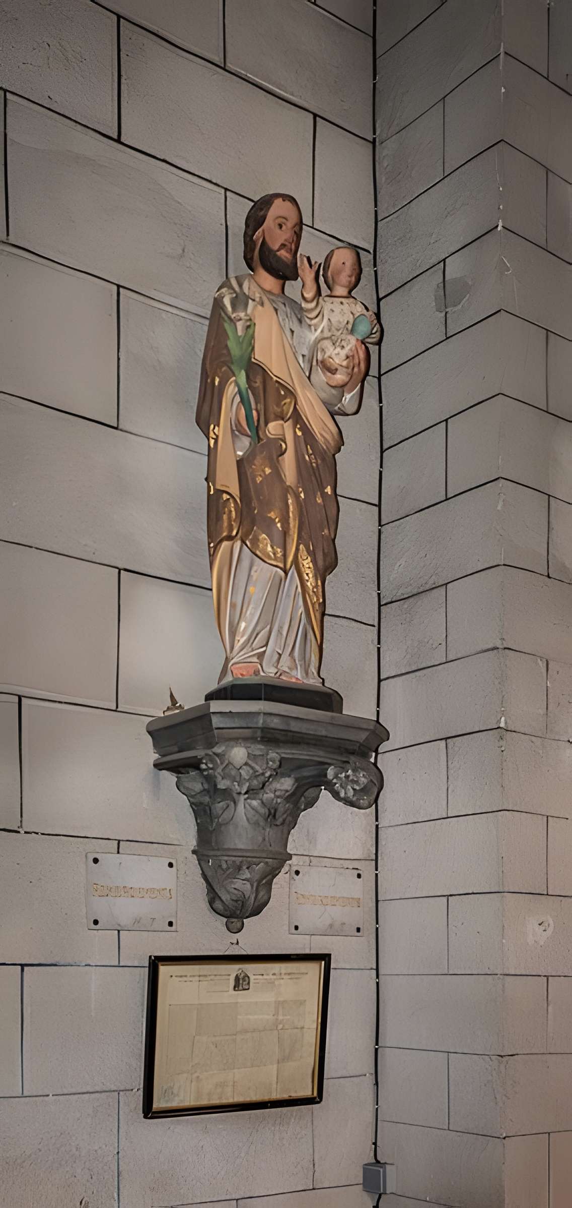 Église Saint-Maximin de Magnac-Laval