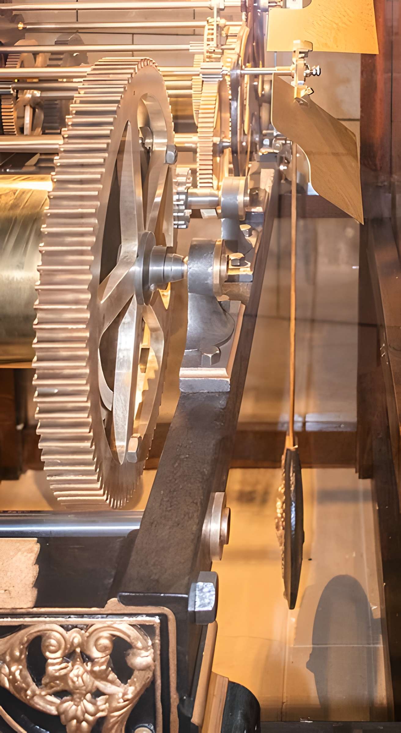 Église Saint-Maximin de Magnac-Laval