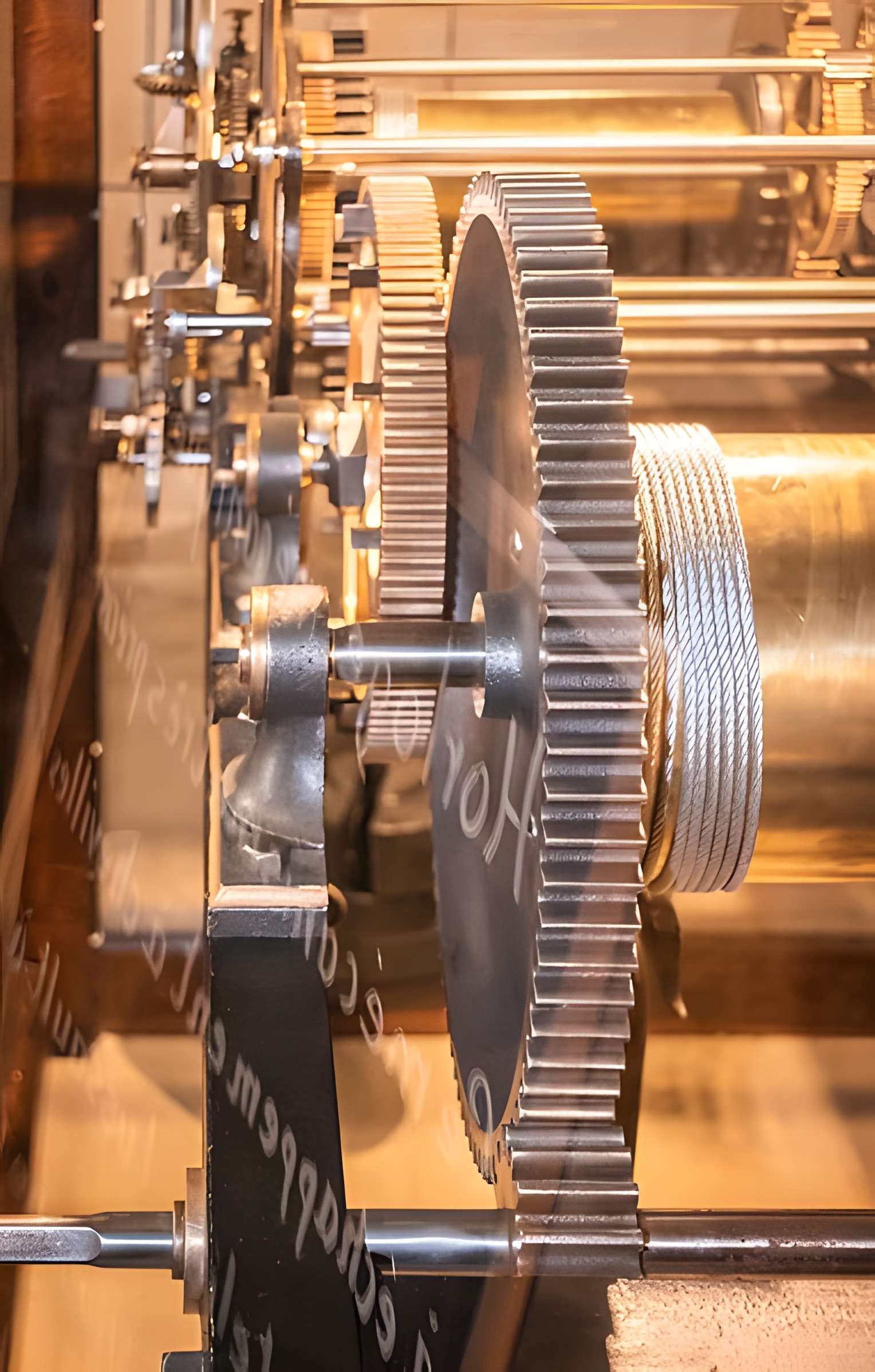 Église Saint-Maximin de Magnac-Laval