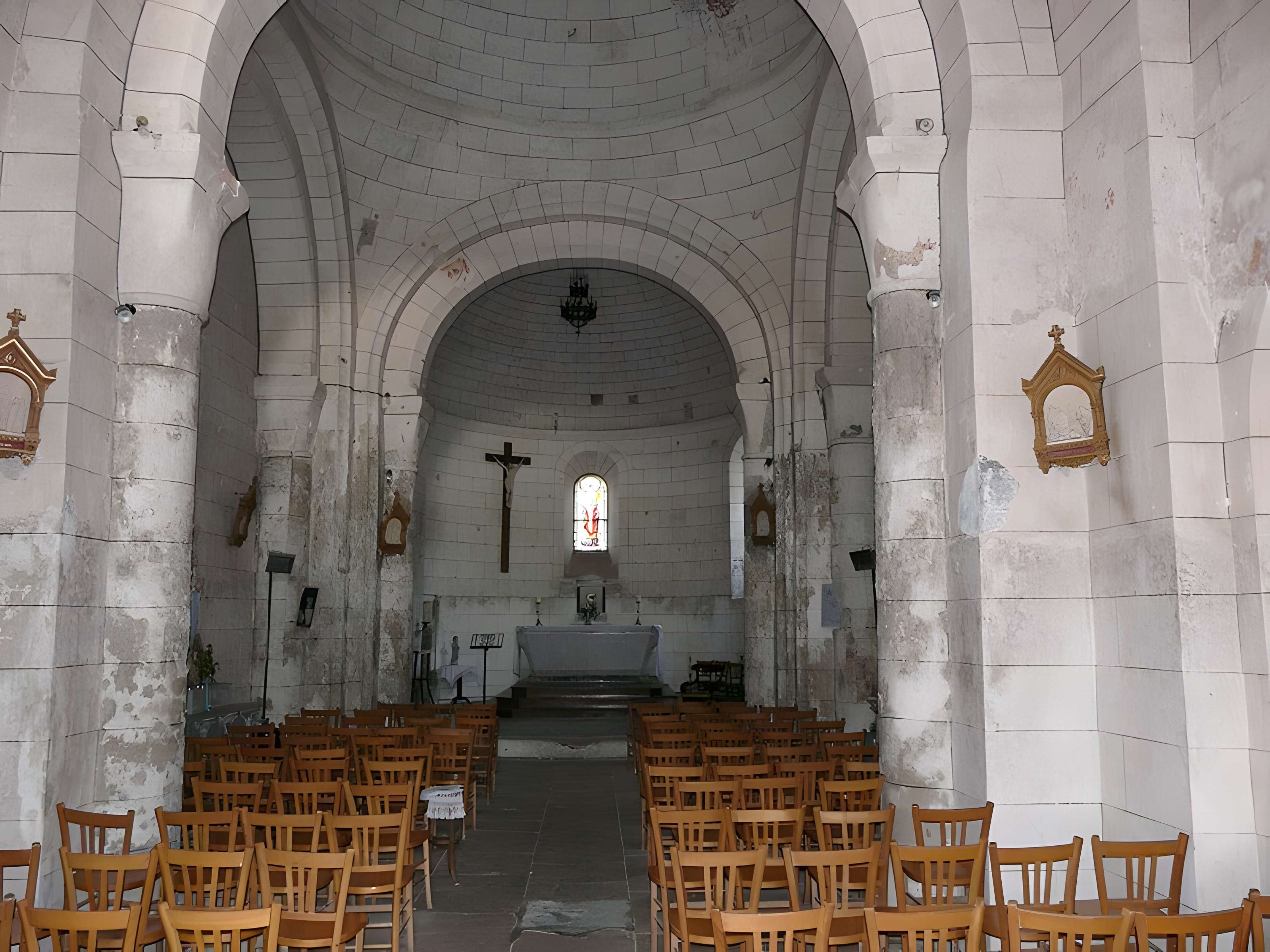 Église Saint-Méard de Saint-Méard-de-Drône